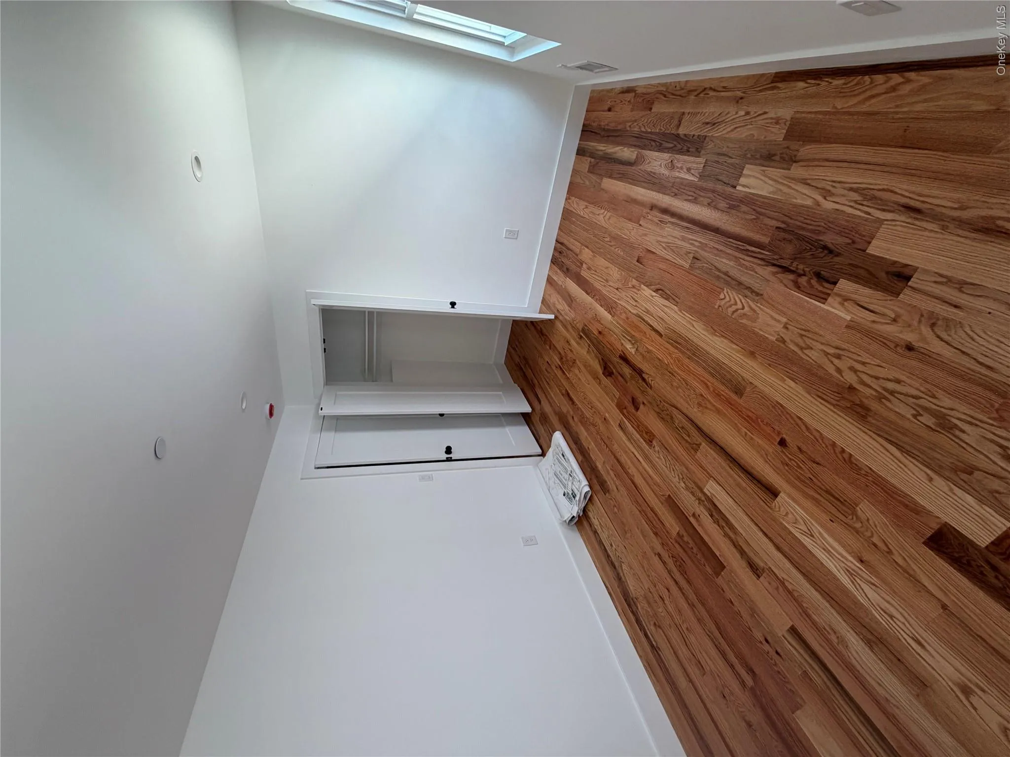 342 E234th Street, New York, NY, 3 Bedrooms Bedrooms, 7 Rooms Rooms,2 BathroomsBathrooms,Residential Lease,For Rent,E234th,0,1002981 342 E234th Street, New York, NY, 3 Bedrooms Bedrooms, 7 Rooms Rooms,2 BathroomsBathrooms,Residential Lease,For Rent,E234th,0,1002981