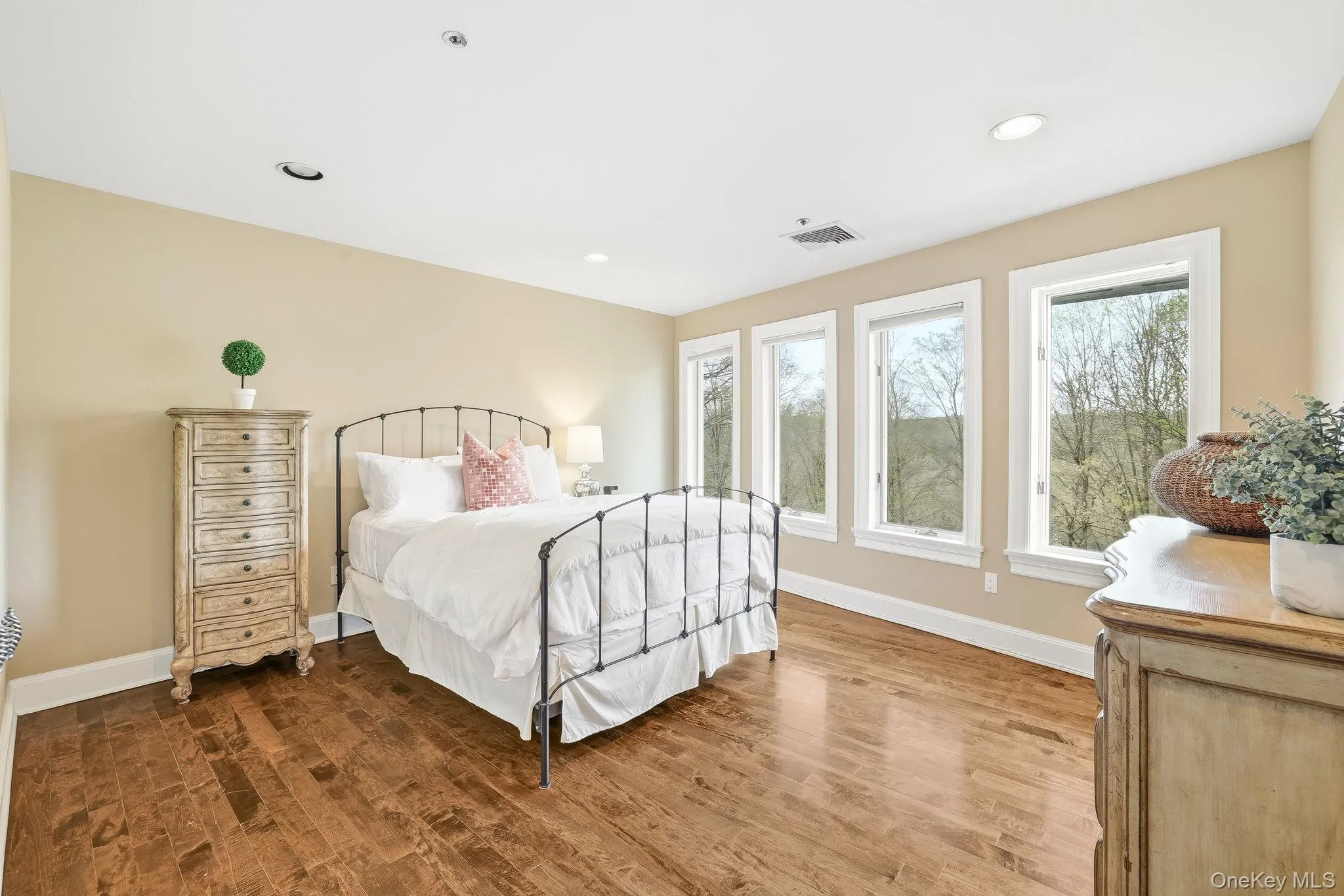 22 Random Farms Circle, New Castle, NY, 6 Bedrooms Bedrooms, 11 Rooms Rooms,5 BathroomsBathrooms,Residential,For Rent,Random Farms,0,1002982 22 Random Farms Circle, New Castle, NY, 6 Bedrooms Bedrooms, 11 Rooms Rooms,5 BathroomsBathrooms,Residential,For Rent,Random Farms,0,1002982