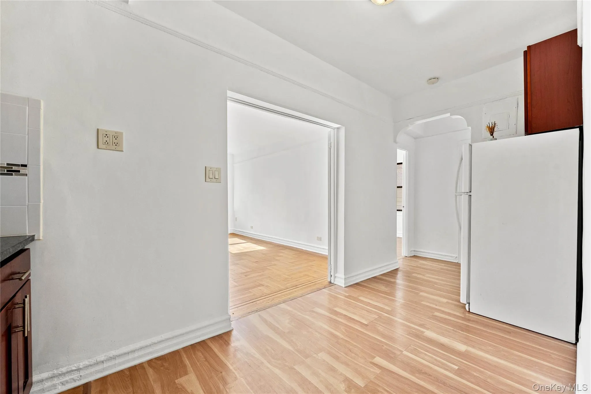 35-50 82nd Street, New York, NY, 1 Bedroom Bedrooms, 3 Rooms Rooms,1 BathroomBathrooms,Residential,For Rent,82nd,0,1002983 35-50 82nd Street, New York, NY, 1 Bedroom Bedrooms, 3 Rooms Rooms,1 BathroomBathrooms,Residential,For Rent,82nd,0,1002983