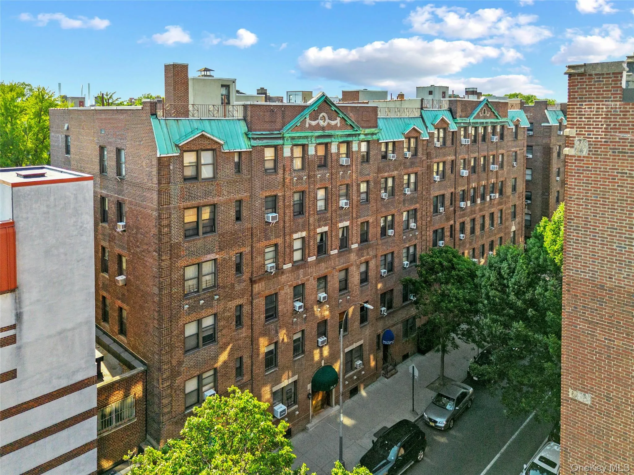 35-50 82nd Street, New York, NY, 1 Bedroom Bedrooms, 3 Rooms Rooms,1 BathroomBathrooms,Residential,For Rent,82nd,0,1002983 35-50 82nd Street, New York, NY, 1 Bedroom Bedrooms, 3 Rooms Rooms,1 BathroomBathrooms,Residential,For Rent,82nd,0,1002983