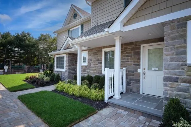 2 Victorian Court, Brookhaven, NY, 2 Bedrooms Bedrooms, 6 Rooms Rooms,2 BathroomsBathrooms,Residential Lease,For Rent,Victorian,0,1002987 2 Victorian Court, Brookhaven, NY, 2 Bedrooms Bedrooms, 6 Rooms Rooms,2 BathroomsBathrooms,Residential Lease,For Rent,Victorian,0,1002987