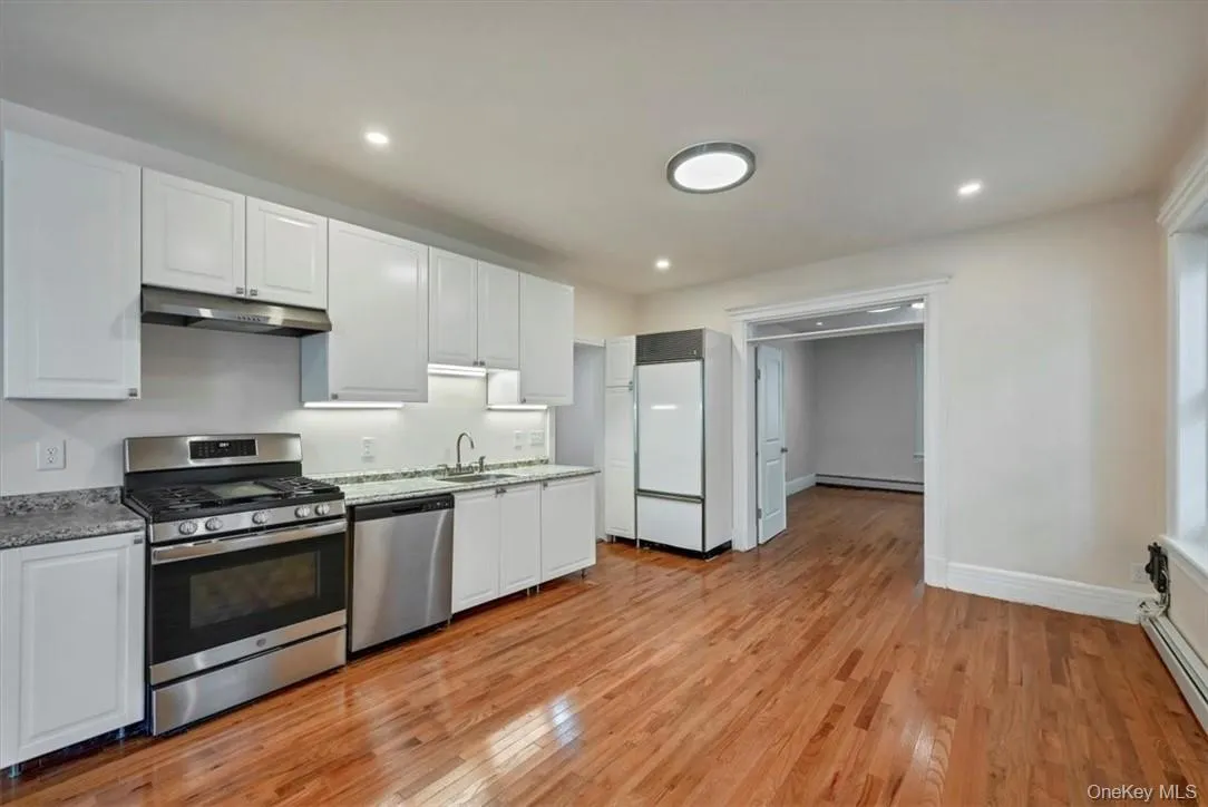 271 Liberty Street, Newburgh (city), NY, 2 Bedrooms Bedrooms, 5 Rooms Rooms,1 BathroomBathrooms,Residential Lease,For Rent,Liberty,0,1002990 271 Liberty Street, Newburgh (city), NY, 2 Bedrooms Bedrooms, 5 Rooms Rooms,1 BathroomBathrooms,Residential Lease,For Rent,Liberty,0,1002990