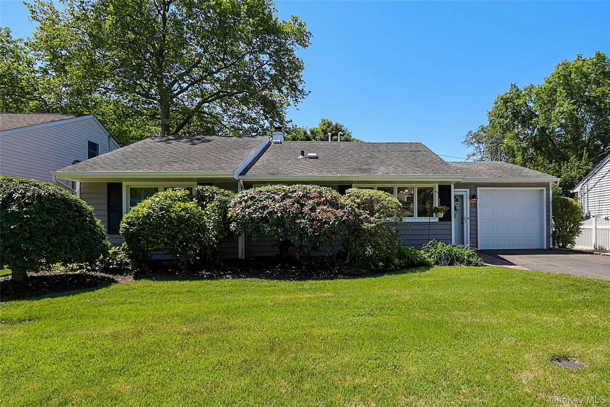 12 Ronan Road, Glen Cove, NY, 3 Bedrooms Bedrooms, 7 Rooms Rooms,1 BathroomBathrooms,Residential,For Rent,Ronan,0,1002991 12 Ronan Road, Glen Cove, NY, 3 Bedrooms Bedrooms, 7 Rooms Rooms,1 BathroomBathrooms,Residential,For Rent,Ronan,0,1002991