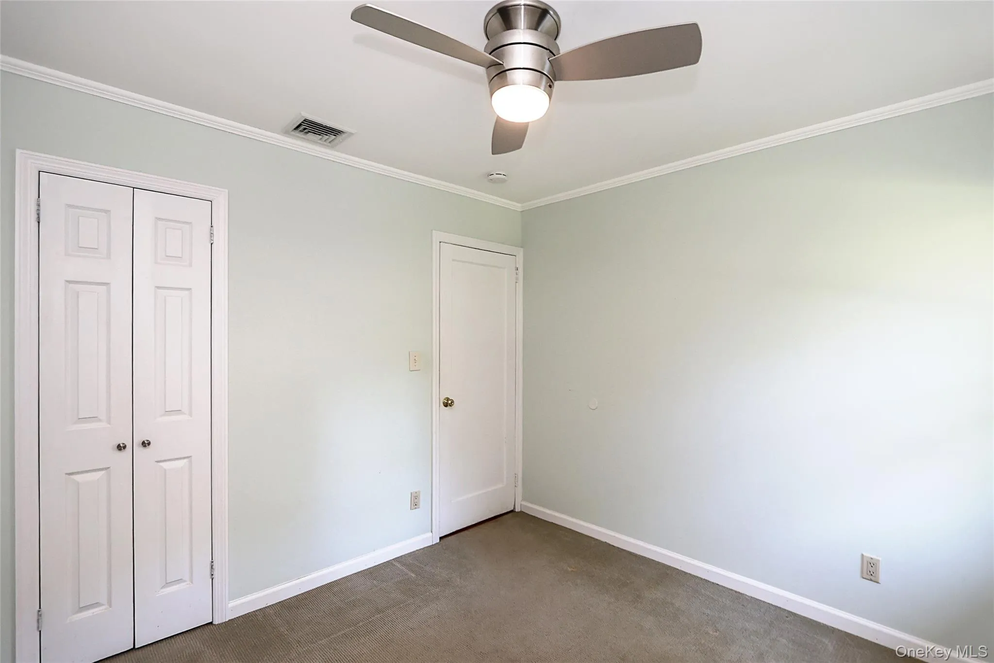 12 Ronan Road, Glen Cove, NY, 3 Bedrooms Bedrooms, 7 Rooms Rooms,1 BathroomBathrooms,Residential,For Rent,Ronan,0,1002991 12 Ronan Road, Glen Cove, NY, 3 Bedrooms Bedrooms, 7 Rooms Rooms,1 BathroomBathrooms,Residential,For Rent,Ronan,0,1002991
