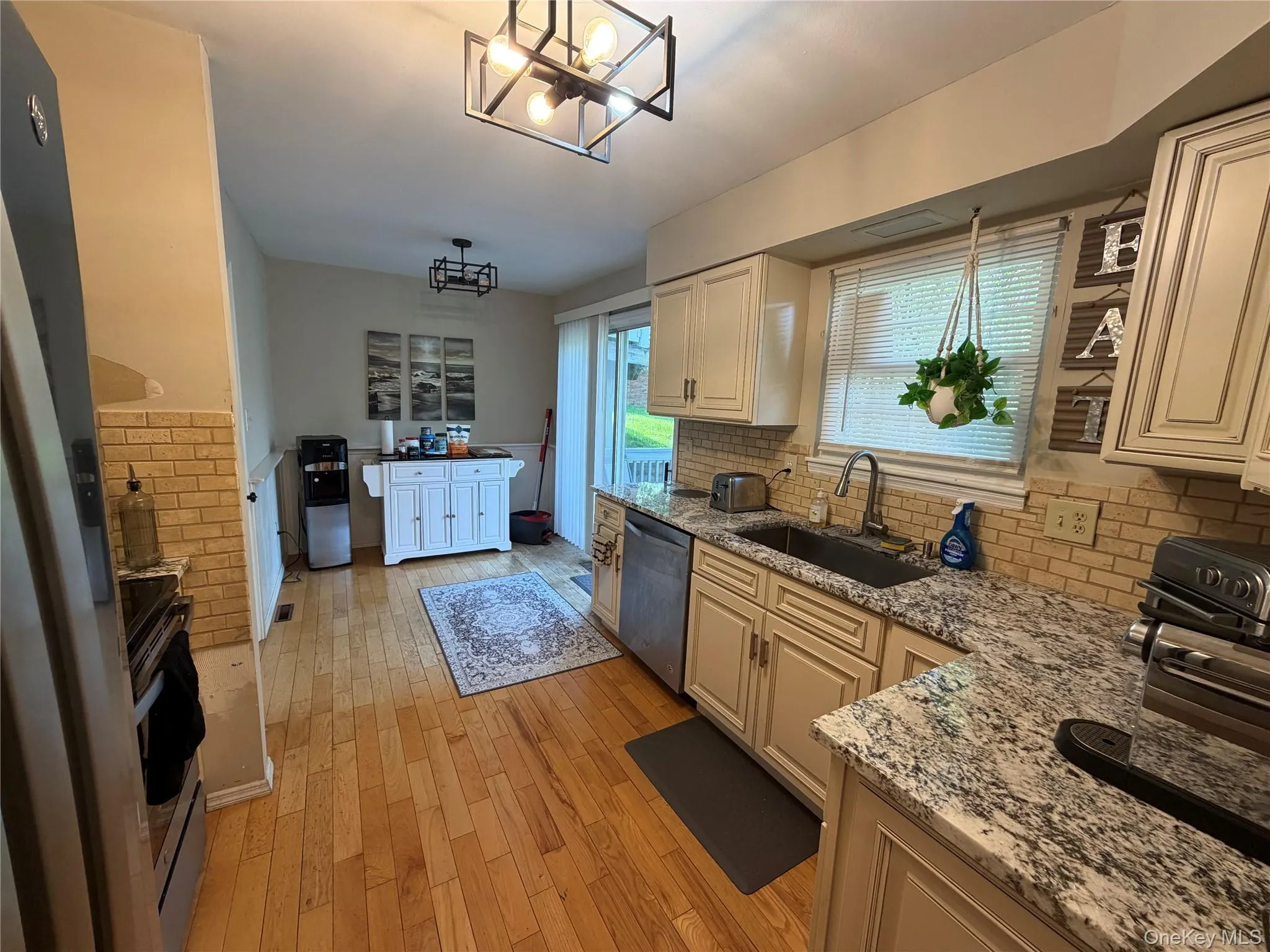 23 Hawthorn Court, Fishkill, NY, 3 Bedrooms Bedrooms, 7 Rooms Rooms,2 BathroomsBathrooms,Residential Lease,For Rent,Hawthorn,0,1002994 23 Hawthorn Court, Fishkill, NY, 3 Bedrooms Bedrooms, 7 Rooms Rooms,2 BathroomsBathrooms,Residential Lease,For Rent,Hawthorn,0,1002994
