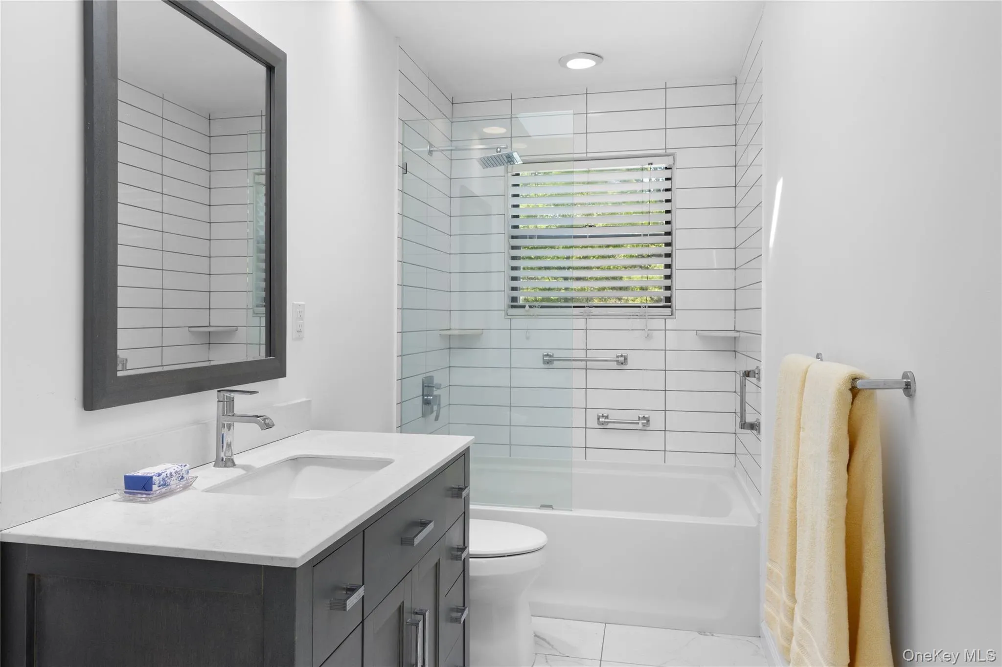 37 Blue Jay Way, East Hampton, NY, 3 Bedrooms Bedrooms, 8 Rooms Rooms,2 BathroomsBathrooms,Residential,For Rent,Blue Jay,0,1002996 37 Blue Jay Way, East Hampton, NY, 3 Bedrooms Bedrooms, 8 Rooms Rooms,2 BathroomsBathrooms,Residential,For Rent,Blue Jay,0,1002996
