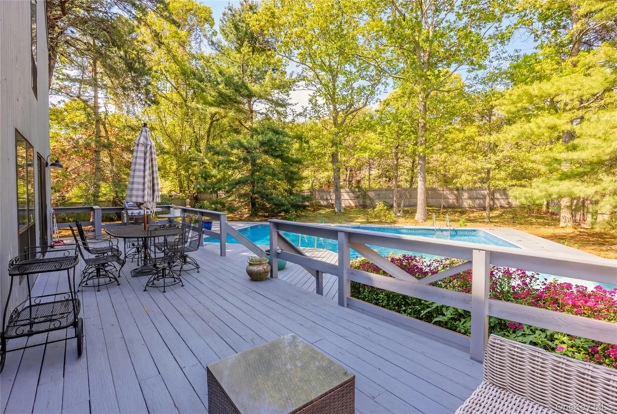 37 Blue Jay Way, East Hampton, NY, 3 Bedrooms Bedrooms, 8 Rooms Rooms,2 BathroomsBathrooms,Residential,For Rent,Blue Jay,0,1002996 37 Blue Jay Way, East Hampton, NY, 3 Bedrooms Bedrooms, 8 Rooms Rooms,2 BathroomsBathrooms,Residential,For Rent,Blue Jay,0,1002996