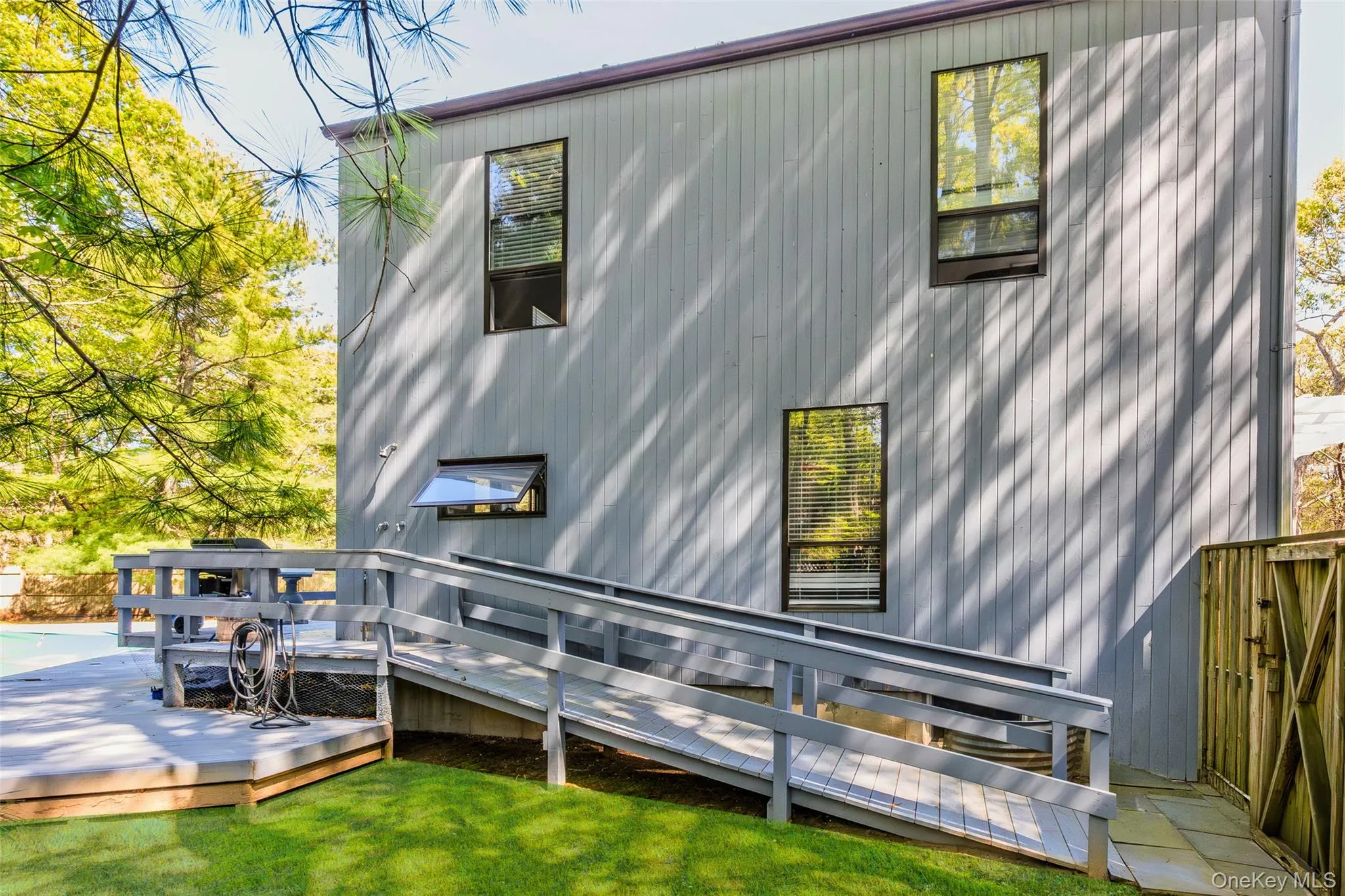 37 Blue Jay Way, East Hampton, NY, 3 Bedrooms Bedrooms, 8 Rooms Rooms,2 BathroomsBathrooms,Residential,For Rent,Blue Jay,0,1002996 37 Blue Jay Way, East Hampton, NY, 3 Bedrooms Bedrooms, 8 Rooms Rooms,2 BathroomsBathrooms,Residential,For Rent,Blue Jay,0,1002996