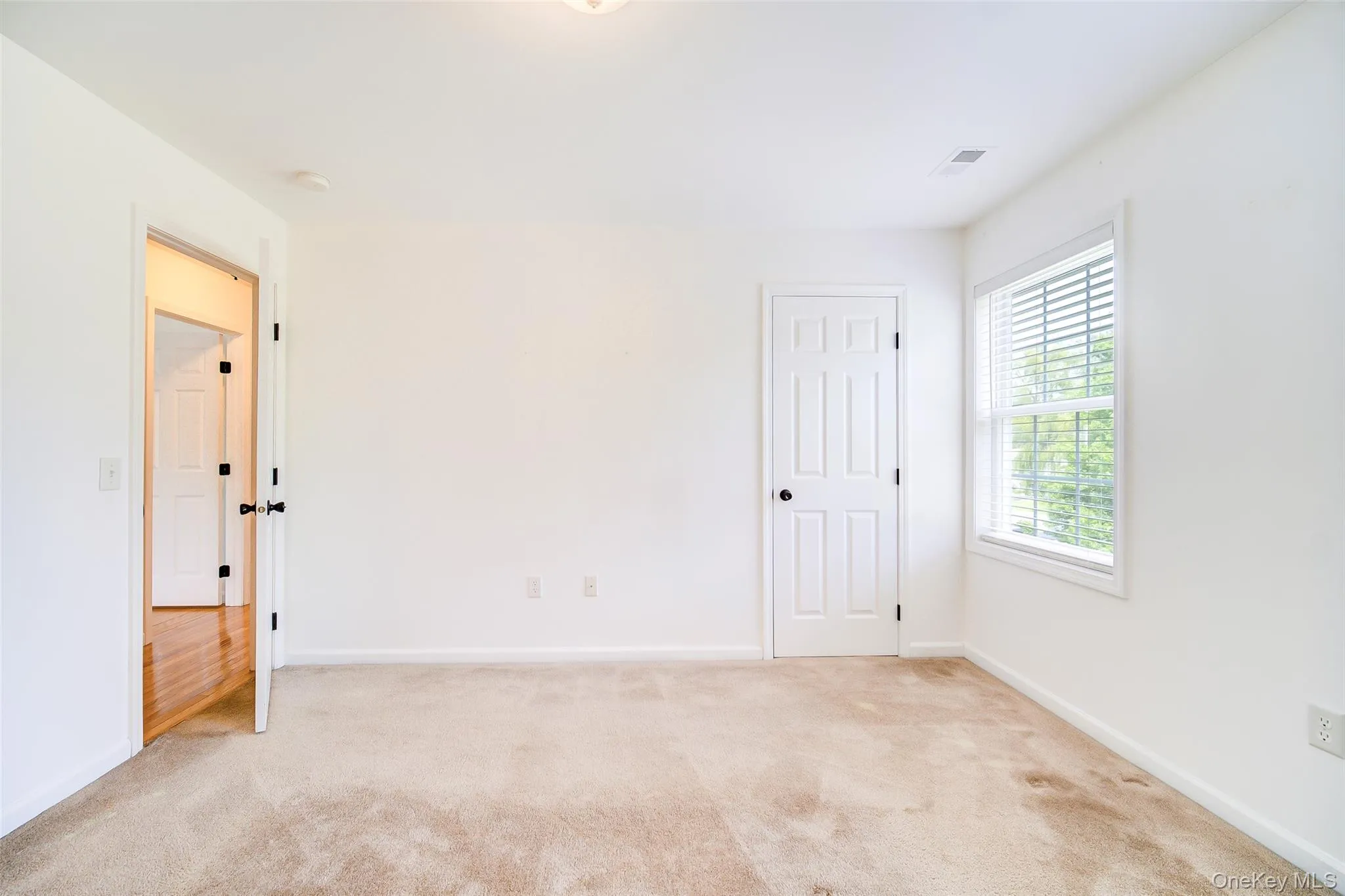 20 Lime Ridge Road, Beekman, NY, 3 Bedrooms Bedrooms, 11 Rooms Rooms,3 BathroomsBathrooms,Residential,For Rent,Lime Ridge,0,1003002 20 Lime Ridge Road, Beekman, NY, 3 Bedrooms Bedrooms, 11 Rooms Rooms,3 BathroomsBathrooms,Residential,For Rent,Lime Ridge,0,1003002