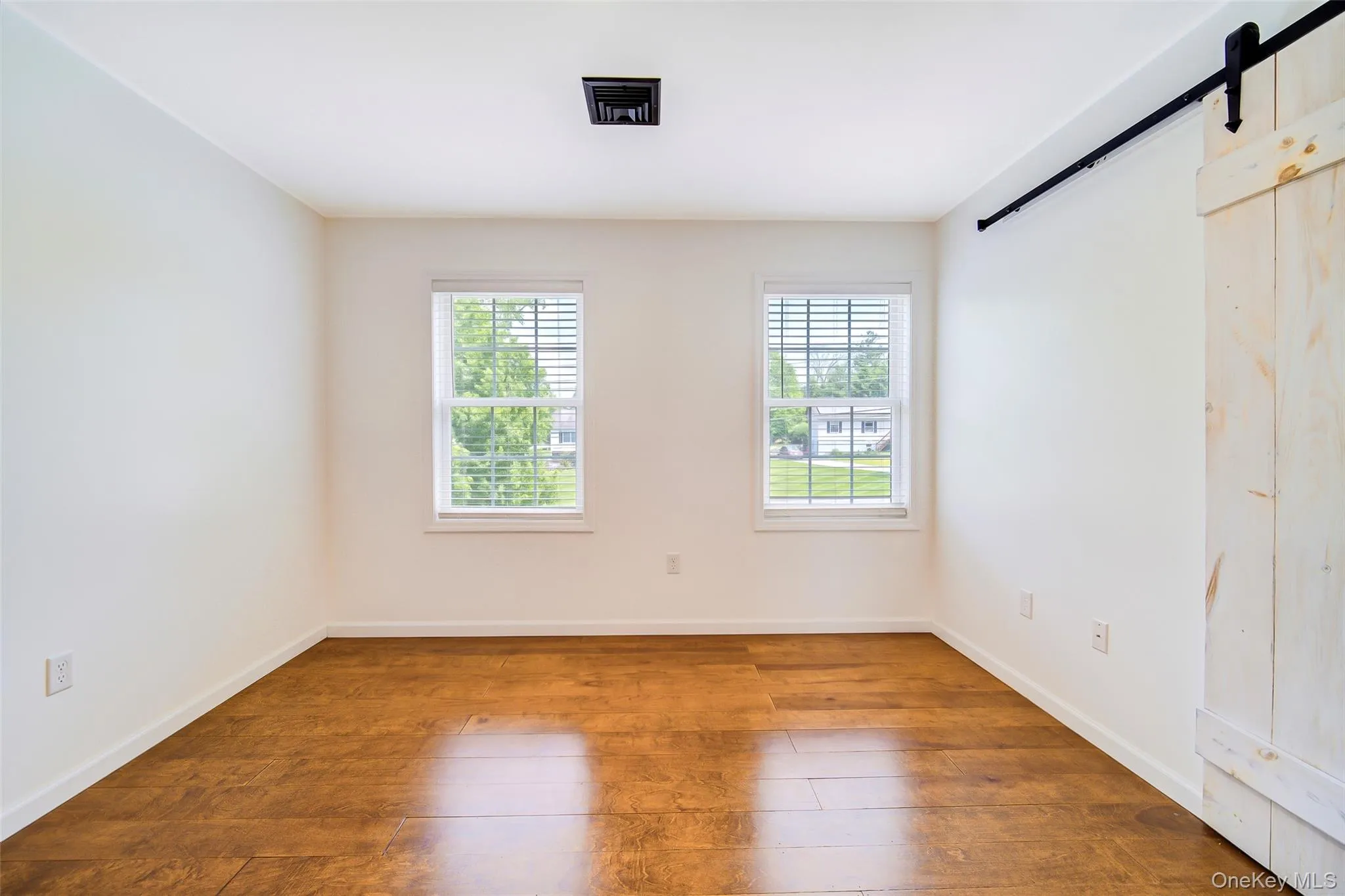 20 Lime Ridge Road, Beekman, NY, 3 Bedrooms Bedrooms, 11 Rooms Rooms,3 BathroomsBathrooms,Residential,For Rent,Lime Ridge,0,1003002 20 Lime Ridge Road, Beekman, NY, 3 Bedrooms Bedrooms, 11 Rooms Rooms,3 BathroomsBathrooms,Residential,For Rent,Lime Ridge,0,1003002