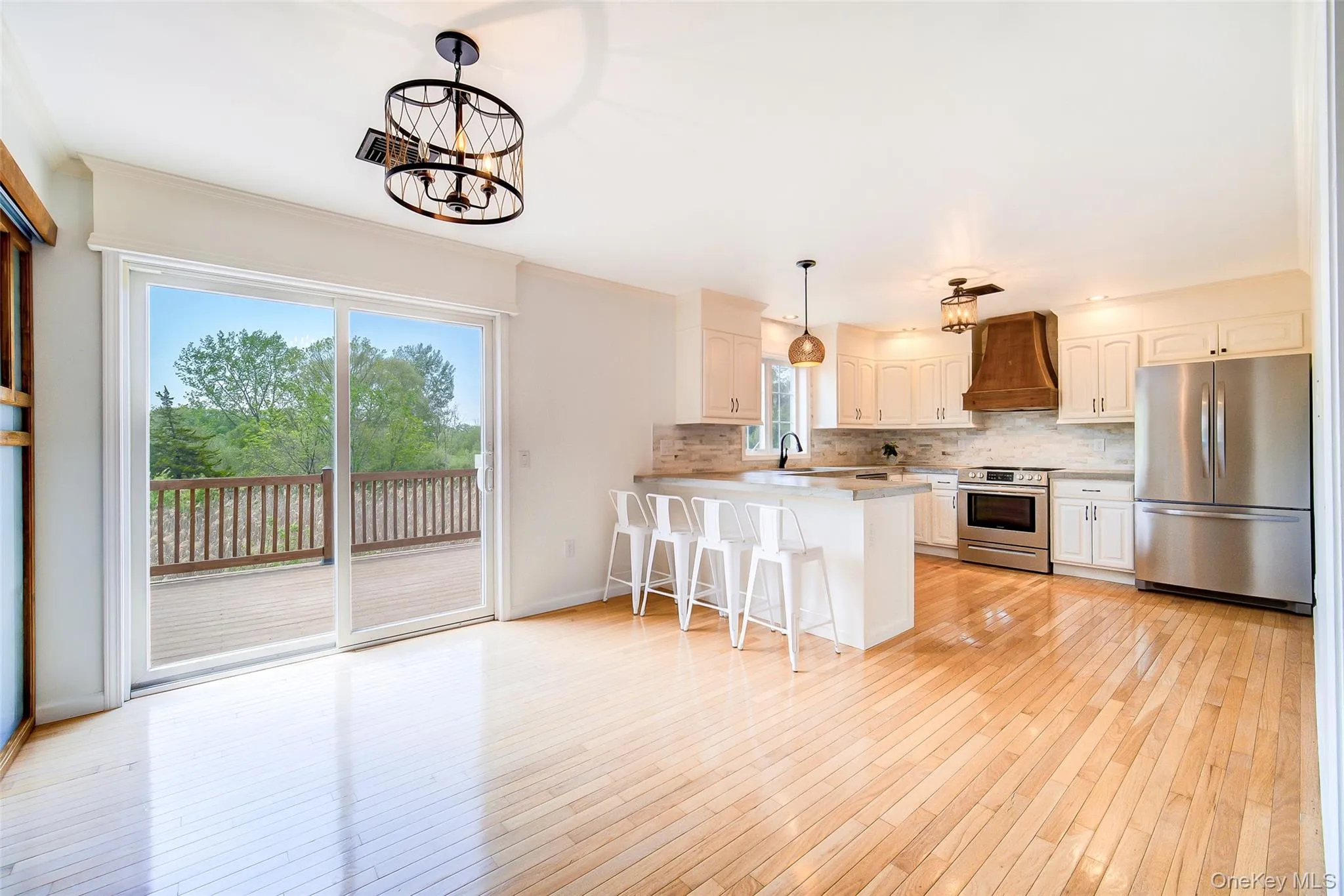 20 Lime Ridge Road, Beekman, NY, 3 Bedrooms Bedrooms, 11 Rooms Rooms,3 BathroomsBathrooms,Residential,For Rent,Lime Ridge,0,1003002 20 Lime Ridge Road, Beekman, NY, 3 Bedrooms Bedrooms, 11 Rooms Rooms,3 BathroomsBathrooms,Residential,For Rent,Lime Ridge,0,1003002
