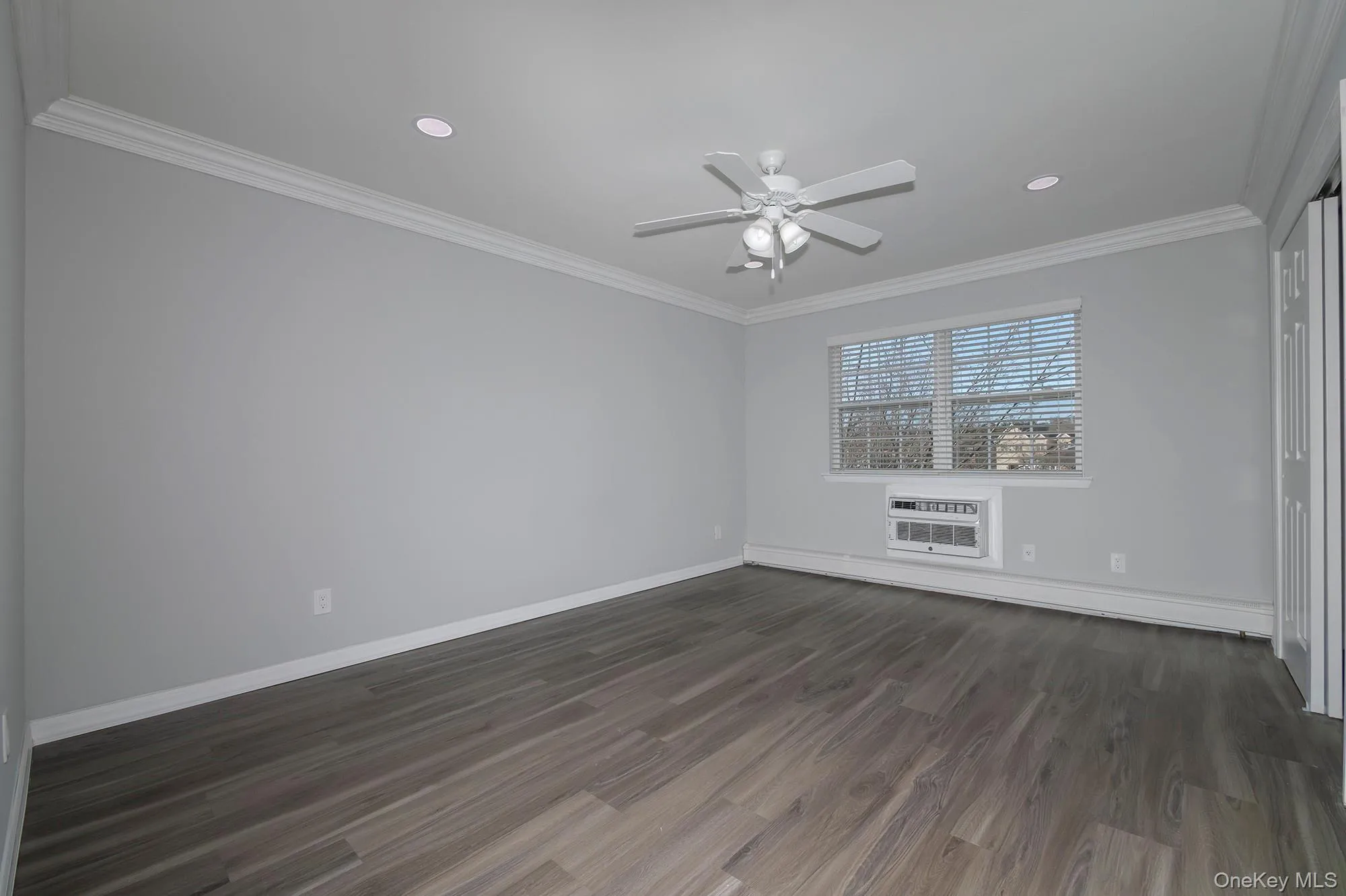 2 Victorian Court, Brookhaven, NY, 2 Bedrooms Bedrooms, 6 Rooms Rooms,2 BathroomsBathrooms,Residential Lease,For Rent,Victorian,0,1003009 2 Victorian Court, Brookhaven, NY, 2 Bedrooms Bedrooms, 6 Rooms Rooms,2 BathroomsBathrooms,Residential Lease,For Rent,Victorian,0,1003009