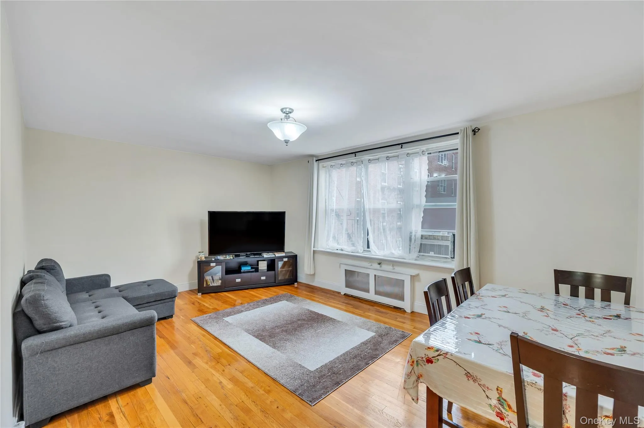84-50 169th Street, New York, NY, 1 Bedroom Bedrooms, 4 Rooms Rooms,1 BathroomBathrooms,Residential,For Rent,169th,0,1003010 84-50 169th Street, New York, NY, 1 Bedroom Bedrooms, 4 Rooms Rooms,1 BathroomBathrooms,Residential,For Rent,169th,0,1003010