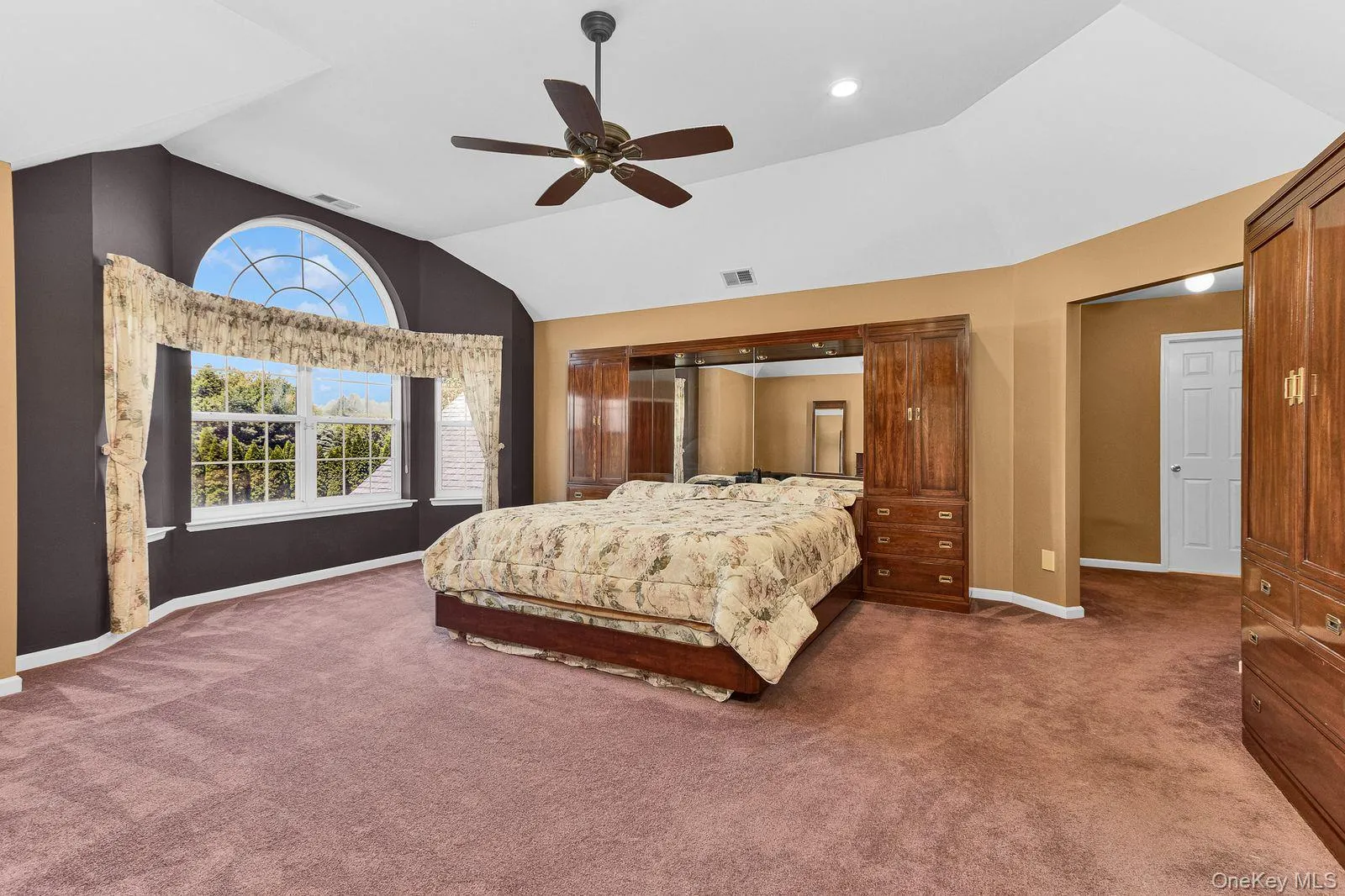 9 Redwood Lane, Brookhaven, NY, 5 Bedrooms Bedrooms, 9 Rooms Rooms,2 BathroomsBathrooms,Residential,For Rent,Redwood,0,1003014 9 Redwood Lane, Brookhaven, NY, 5 Bedrooms Bedrooms, 9 Rooms Rooms,2 BathroomsBathrooms,Residential,For Rent,Redwood,0,1003014