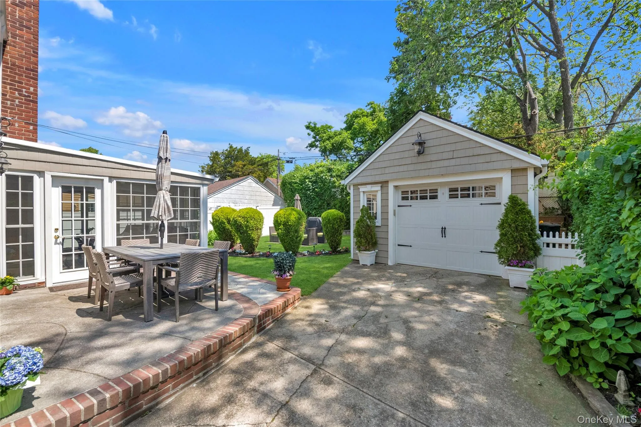 23-55 205th Street, New York, NY, 3 Bedrooms Bedrooms, 6 Rooms Rooms,2 BathroomsBathrooms,Residential,For Rent,205th,0,1003017 23-55 205th Street, New York, NY, 3 Bedrooms Bedrooms, 6 Rooms Rooms,2 BathroomsBathrooms,Residential,For Rent,205th,0,1003017