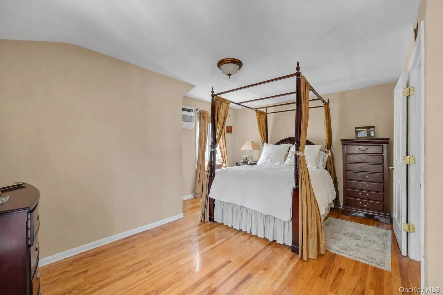 23-55 205th Street, New York, NY, 3 Bedrooms Bedrooms, 6 Rooms Rooms,2 BathroomsBathrooms,Residential,For Rent,205th,0,1003017 23-55 205th Street, New York, NY, 3 Bedrooms Bedrooms, 6 Rooms Rooms,2 BathroomsBathrooms,Residential,For Rent,205th,0,1003017