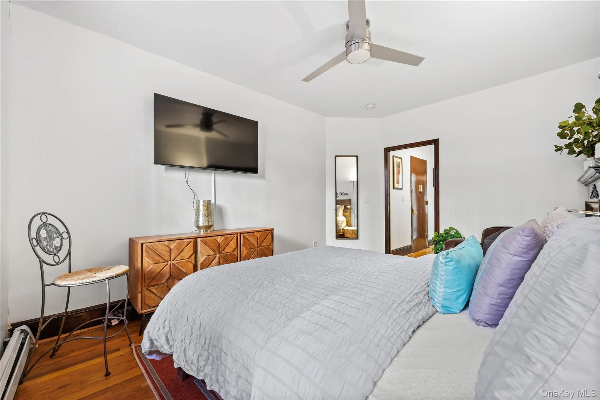 226 137 Street, New York, NY, 1 Bedroom Bedrooms, 4 Rooms Rooms,1 BathroomBathrooms,Residential Lease,For Rent,137,0,1003020 226 137 Street, New York, NY, 1 Bedroom Bedrooms, 4 Rooms Rooms,1 BathroomBathrooms,Residential Lease,For Rent,137,0,1003020