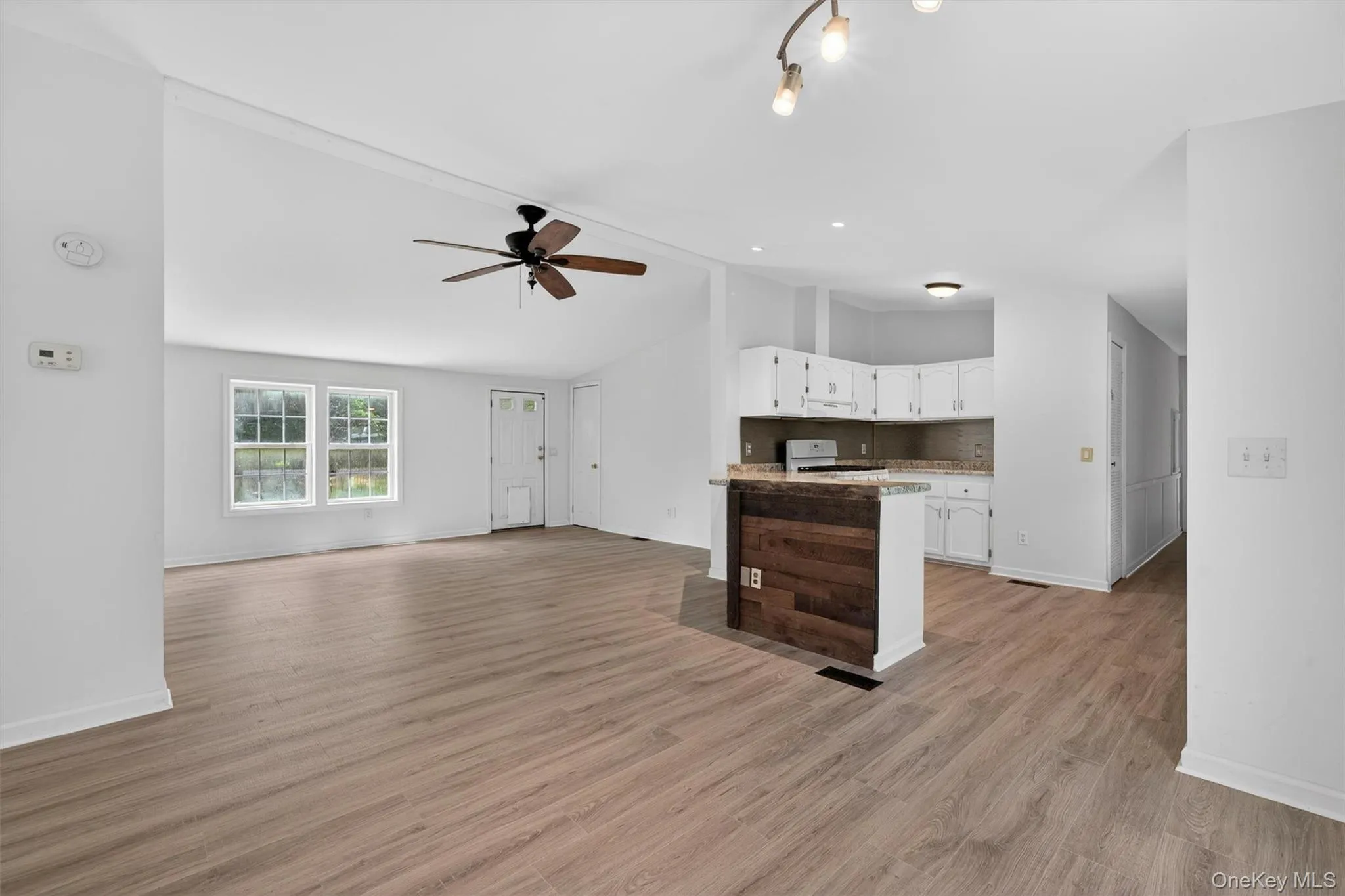 180 Bernas Road, Cochecton, NY, 3 Bedrooms Bedrooms, 6 Rooms Rooms,2 BathroomsBathrooms,Residential,For Rent,Bernas,0,1003029 180 Bernas Road, Cochecton, NY, 3 Bedrooms Bedrooms, 6 Rooms Rooms,2 BathroomsBathrooms,Residential,For Rent,Bernas,0,1003029