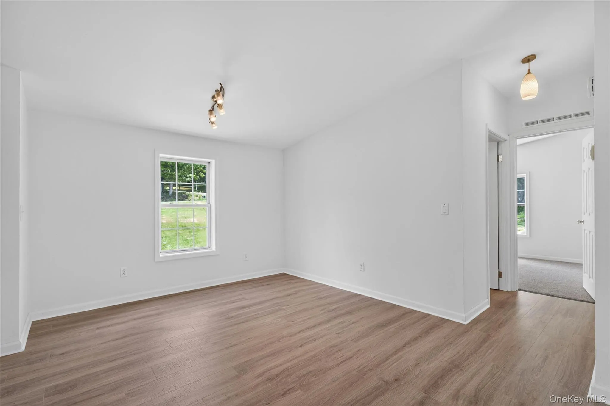 180 Bernas Road, Cochecton, NY, 3 Bedrooms Bedrooms, 6 Rooms Rooms,2 BathroomsBathrooms,Residential,For Rent,Bernas,0,1003029 180 Bernas Road, Cochecton, NY, 3 Bedrooms Bedrooms, 6 Rooms Rooms,2 BathroomsBathrooms,Residential,For Rent,Bernas,0,1003029