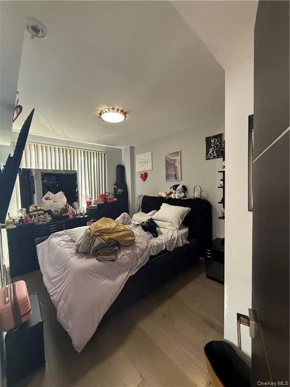 7009 45th Avenue, New York, NY, 1 Bedroom Bedrooms, 3 Rooms Rooms,1 BathroomBathrooms,Residential Sale,For Rent,45th,0,1003032 7009 45th Avenue, New York, NY, 1 Bedroom Bedrooms, 3 Rooms Rooms,1 BathroomBathrooms,Residential Sale,For Rent,45th,0,1003032