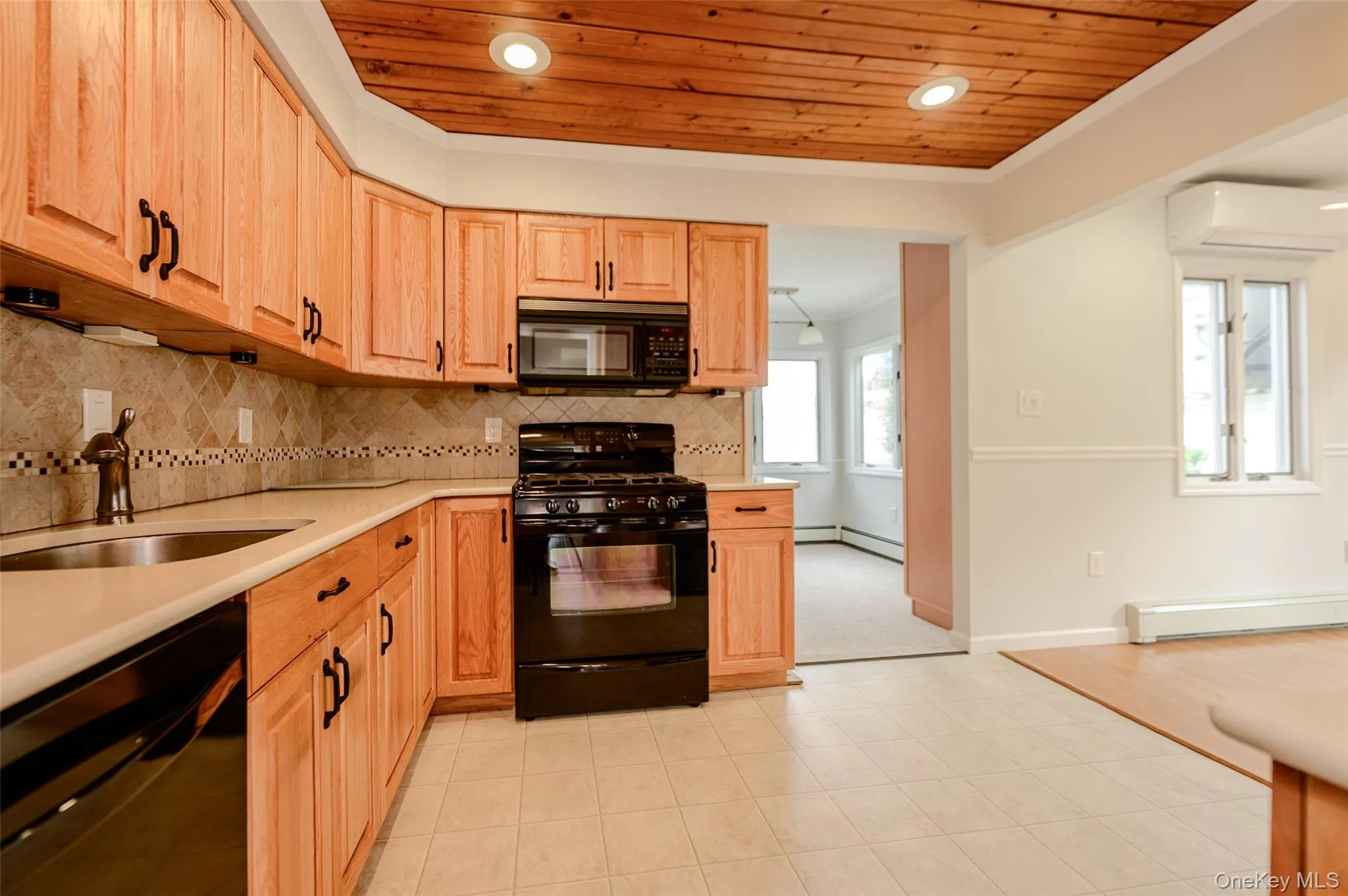 50 Armour Street, Long Beach, NY, 4 Bedrooms Bedrooms, 8 Rooms Rooms,2 BathroomsBathrooms,Residential,For Rent,Armour,0,1003034 50 Armour Street, Long Beach, NY, 4 Bedrooms Bedrooms, 8 Rooms Rooms,2 BathroomsBathrooms,Residential,For Rent,Armour,0,1003034