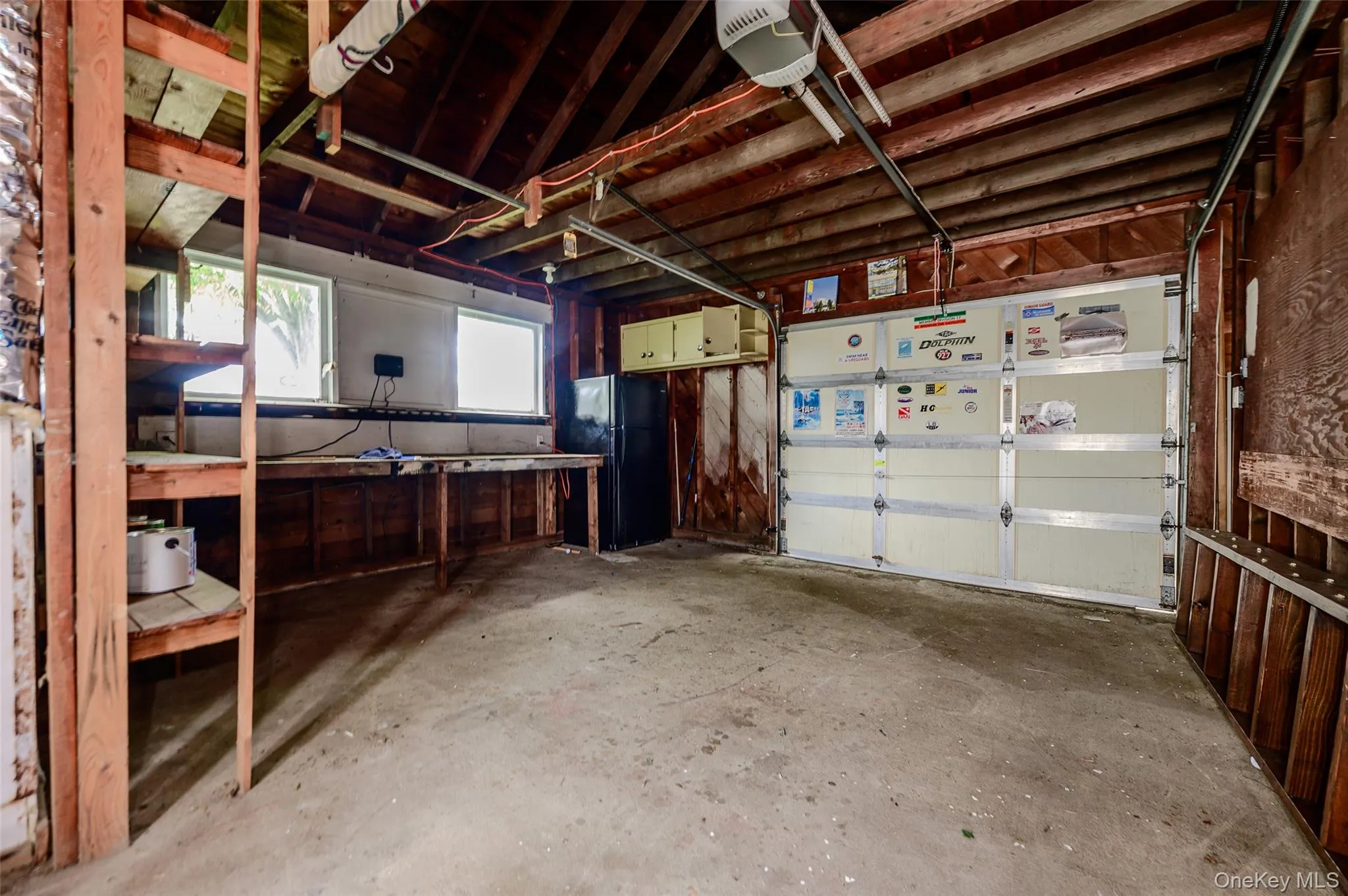1.5 Car Garage 1.5 Car Garage
