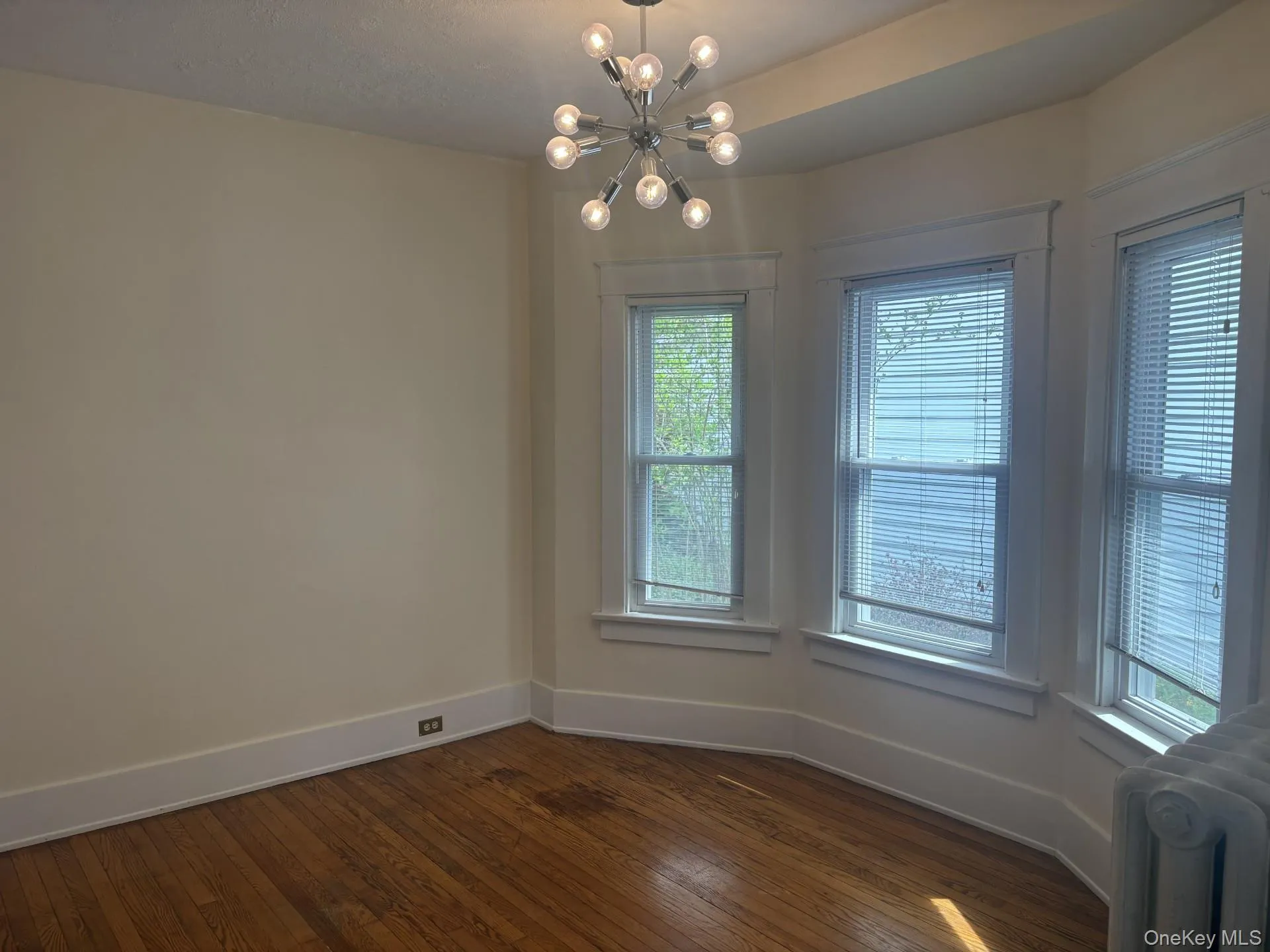 48 Ferris Place, Ossining, NY, 3 Bedrooms Bedrooms, 6 Rooms Rooms,1 BathroomBathrooms,Residential Lease,For Rent,Ferris,0,1003039 48 Ferris Place, Ossining, NY, 3 Bedrooms Bedrooms, 6 Rooms Rooms,1 BathroomBathrooms,Residential Lease,For Rent,Ferris,0,1003039