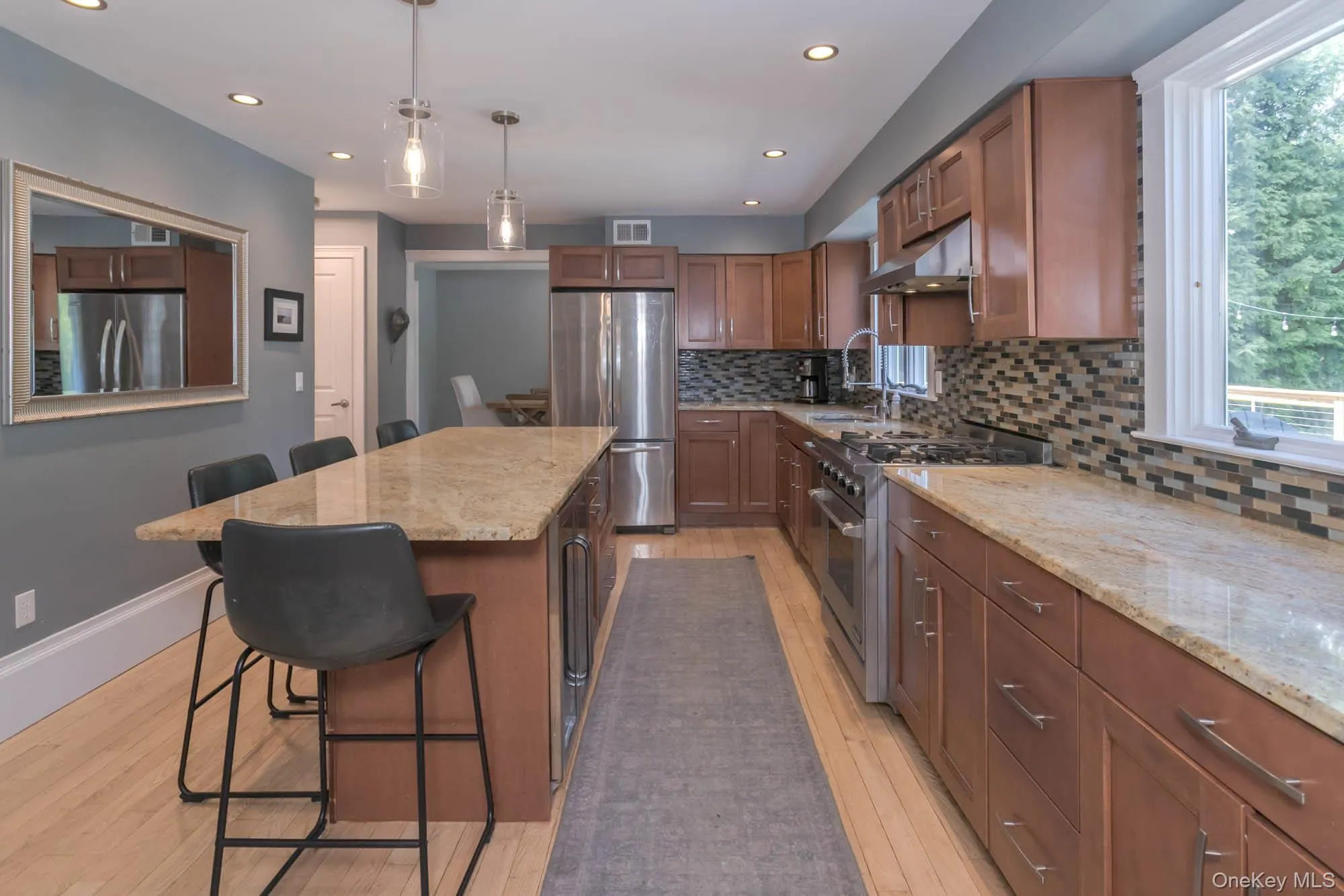 12 Midland Avenue, Woodbury, NY, 4 Bedrooms Bedrooms, 12 Rooms Rooms,2 BathroomsBathrooms,Residential,For Rent,Midland,0,1003043 12 Midland Avenue, Woodbury, NY, 4 Bedrooms Bedrooms, 12 Rooms Rooms,2 BathroomsBathrooms,Residential,For Rent,Midland,0,1003043