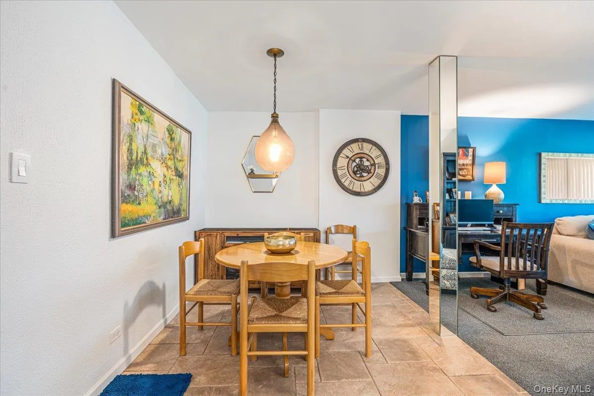 18-15 215 STREET, New York, NY, 1 Bedroom Bedrooms, 4 Rooms Rooms,1 BathroomBathrooms,Residential,For Rent,215 STREET,0,1003052 18-15 215 STREET, New York, NY, 1 Bedroom Bedrooms, 4 Rooms Rooms,1 BathroomBathrooms,Residential,For Rent,215 STREET,0,1003052