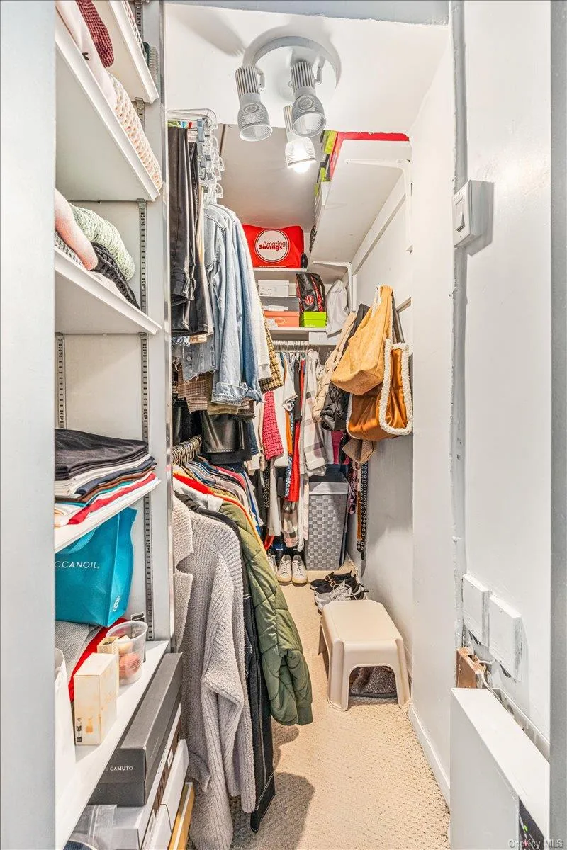18-15 215 STREET, New York, NY, 1 Bedroom Bedrooms, 4 Rooms Rooms,1 BathroomBathrooms,Residential,For Rent,215 STREET,0,1003052 18-15 215 STREET, New York, NY, 1 Bedroom Bedrooms, 4 Rooms Rooms,1 BathroomBathrooms,Residential,For Rent,215 STREET,0,1003052