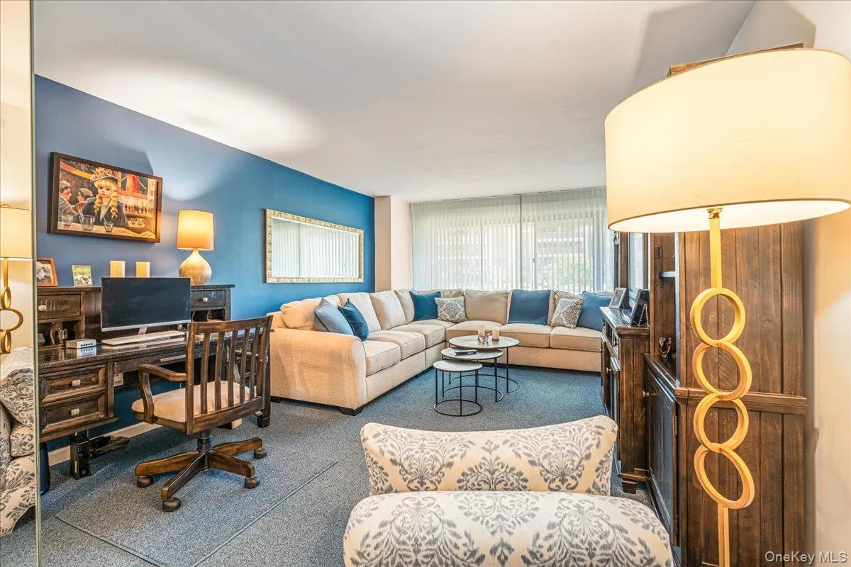 18-15 215 STREET, New York, NY, 1 Bedroom Bedrooms, 4 Rooms Rooms,1 BathroomBathrooms,Residential,For Rent,215 STREET,0,1003052 18-15 215 STREET, New York, NY, 1 Bedroom Bedrooms, 4 Rooms Rooms,1 BathroomBathrooms,Residential,For Rent,215 STREET,0,1003052