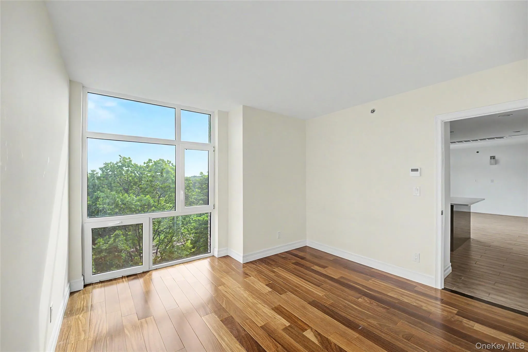 65-18 Austin Streets, New York, NY, 1 Bedroom Bedrooms, 3 Rooms Rooms,1 BathroomBathrooms,Residential,For Rent,Austin,0,1003056 65-18 Austin Streets, New York, NY, 1 Bedroom Bedrooms, 3 Rooms Rooms,1 BathroomBathrooms,Residential,For Rent,Austin,0,1003056