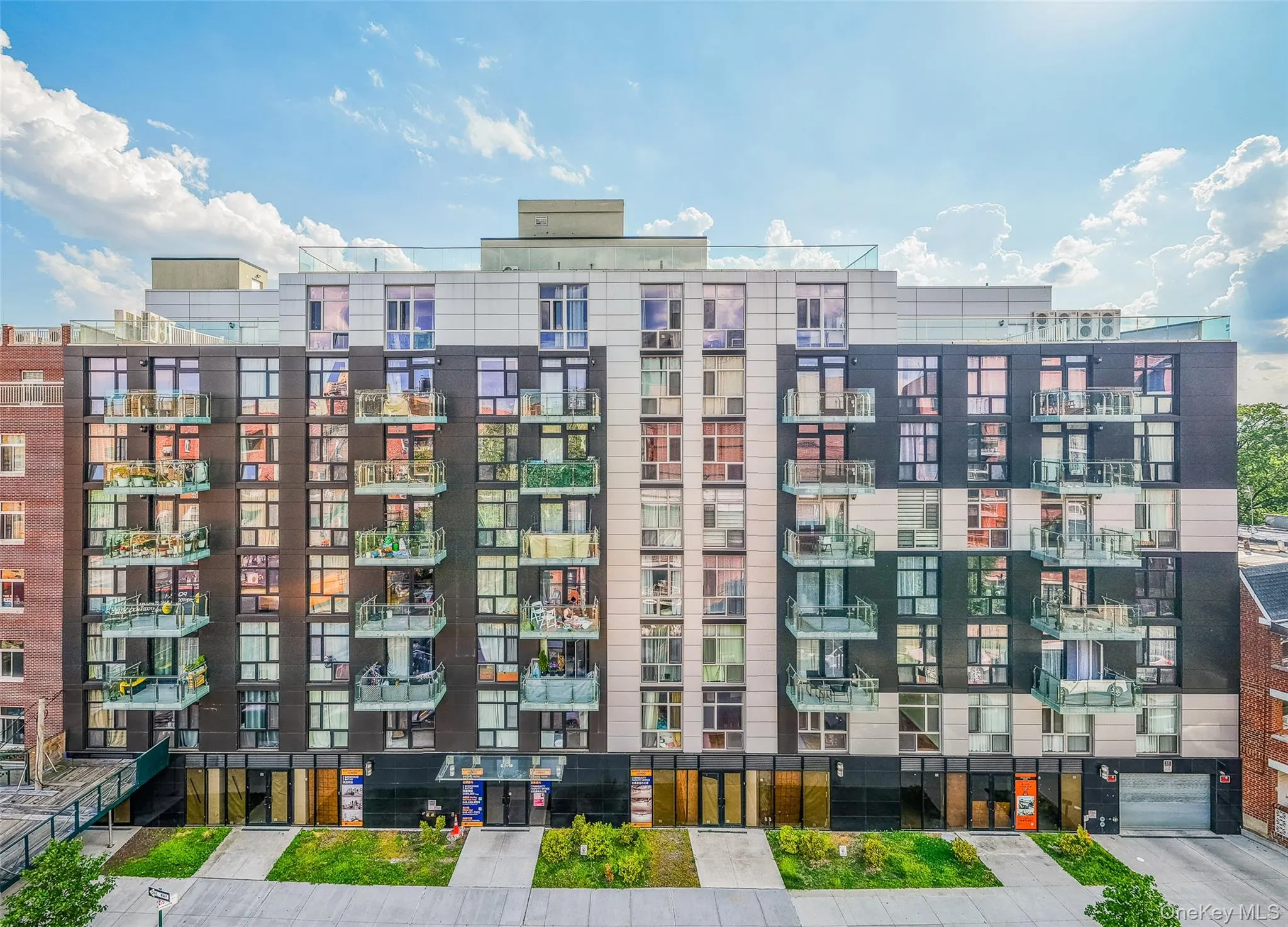 65-18 Austin Streets, New York, NY, 1 Bedroom Bedrooms, 3 Rooms Rooms,1 BathroomBathrooms,Residential,For Rent,Austin,0,1003056 65-18 Austin Streets, New York, NY, 1 Bedroom Bedrooms, 3 Rooms Rooms,1 BathroomBathrooms,Residential,For Rent,Austin,0,1003056