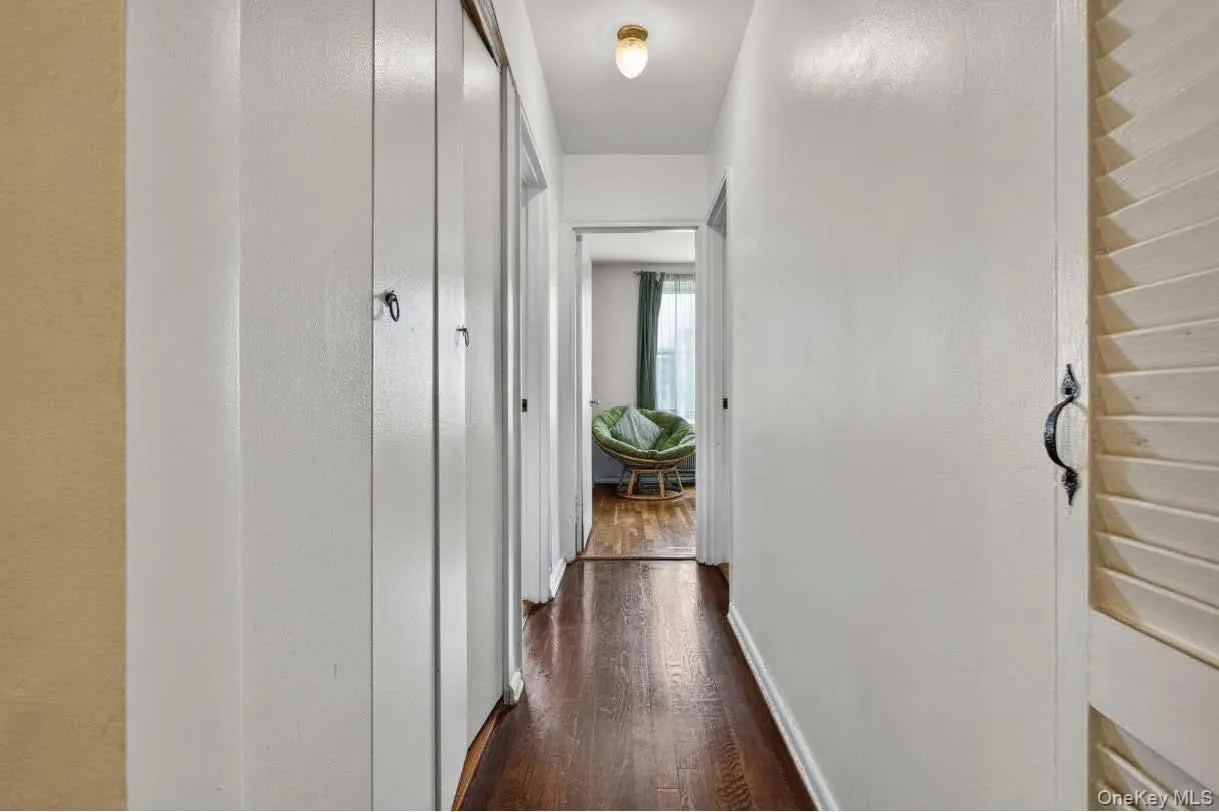 142-05 Roosevelt Avenue, New York, NY, 3 Bedrooms Bedrooms, 5 Rooms Rooms,2 BathroomsBathrooms,Residential,For Rent,Roosevelt,0,1003059 142-05 Roosevelt Avenue, New York, NY, 3 Bedrooms Bedrooms, 5 Rooms Rooms,2 BathroomsBathrooms,Residential,For Rent,Roosevelt,0,1003059