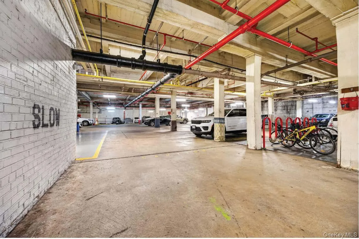 142-05 Roosevelt Avenue, New York, NY, 3 Bedrooms Bedrooms, 5 Rooms Rooms,2 BathroomsBathrooms,Residential,For Rent,Roosevelt,0,1003059 142-05 Roosevelt Avenue, New York, NY, 3 Bedrooms Bedrooms, 5 Rooms Rooms,2 BathroomsBathrooms,Residential,For Rent,Roosevelt,0,1003059