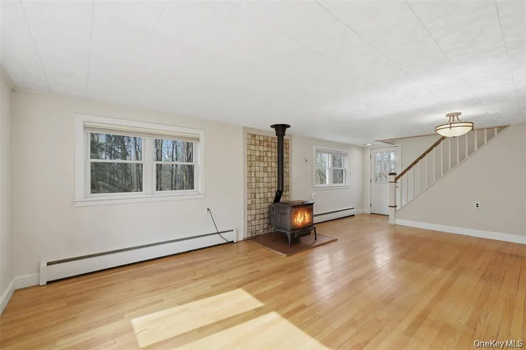 307 Old Kingston Road, New Paltz, NY, 4 Bedrooms Bedrooms, 9 Rooms Rooms,2 BathroomsBathrooms,Residential,For Rent,Old Kingston,0,1003064 307 Old Kingston Road, New Paltz, NY, 4 Bedrooms Bedrooms, 9 Rooms Rooms,2 BathroomsBathrooms,Residential,For Rent,Old Kingston,0,1003064