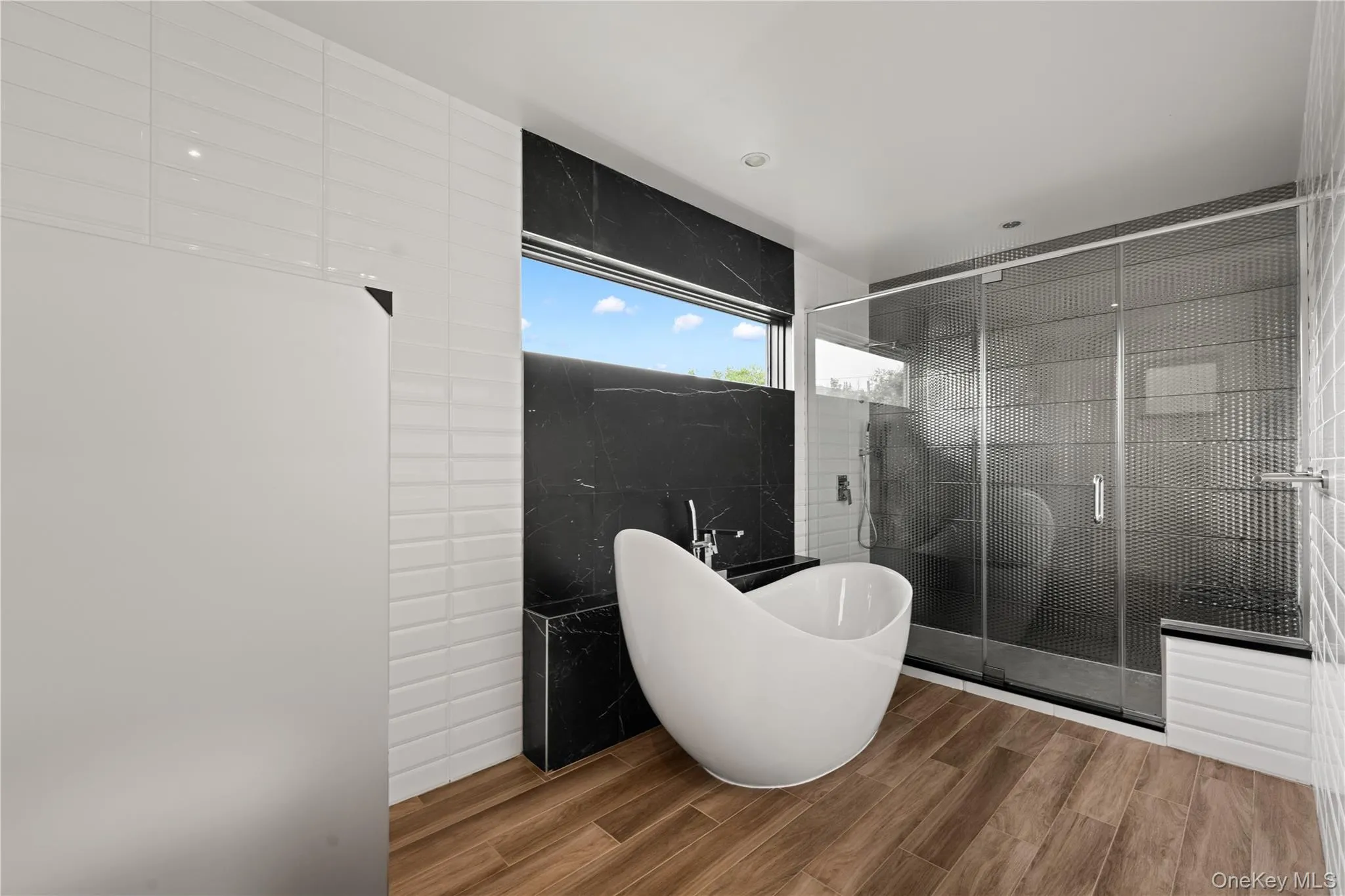 166-15 35th Avenue, New York, NY, 4 Bedrooms Bedrooms, 12 Rooms Rooms,5 BathroomsBathrooms,Residential,For Rent,35th,0,1003066 166-15 35th Avenue, New York, NY, 4 Bedrooms Bedrooms, 12 Rooms Rooms,5 BathroomsBathrooms,Residential,For Rent,35th,0,1003066