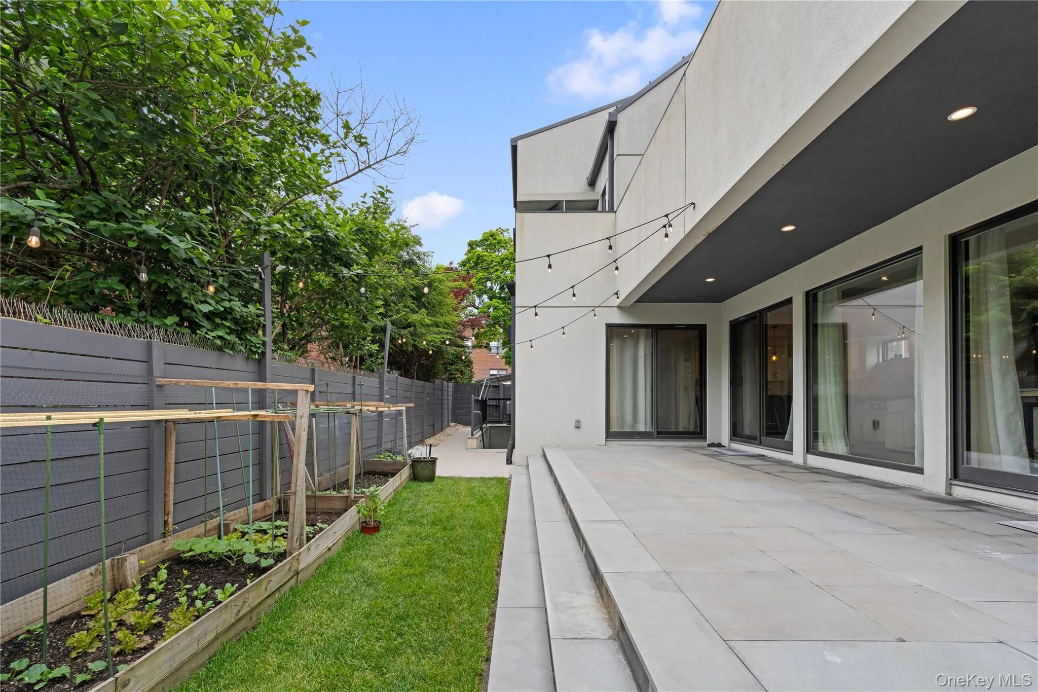 166-15 35th Avenue, New York, NY, 4 Bedrooms Bedrooms, 12 Rooms Rooms,5 BathroomsBathrooms,Residential,For Rent,35th,0,1003066 166-15 35th Avenue, New York, NY, 4 Bedrooms Bedrooms, 12 Rooms Rooms,5 BathroomsBathrooms,Residential,For Rent,35th,0,1003066