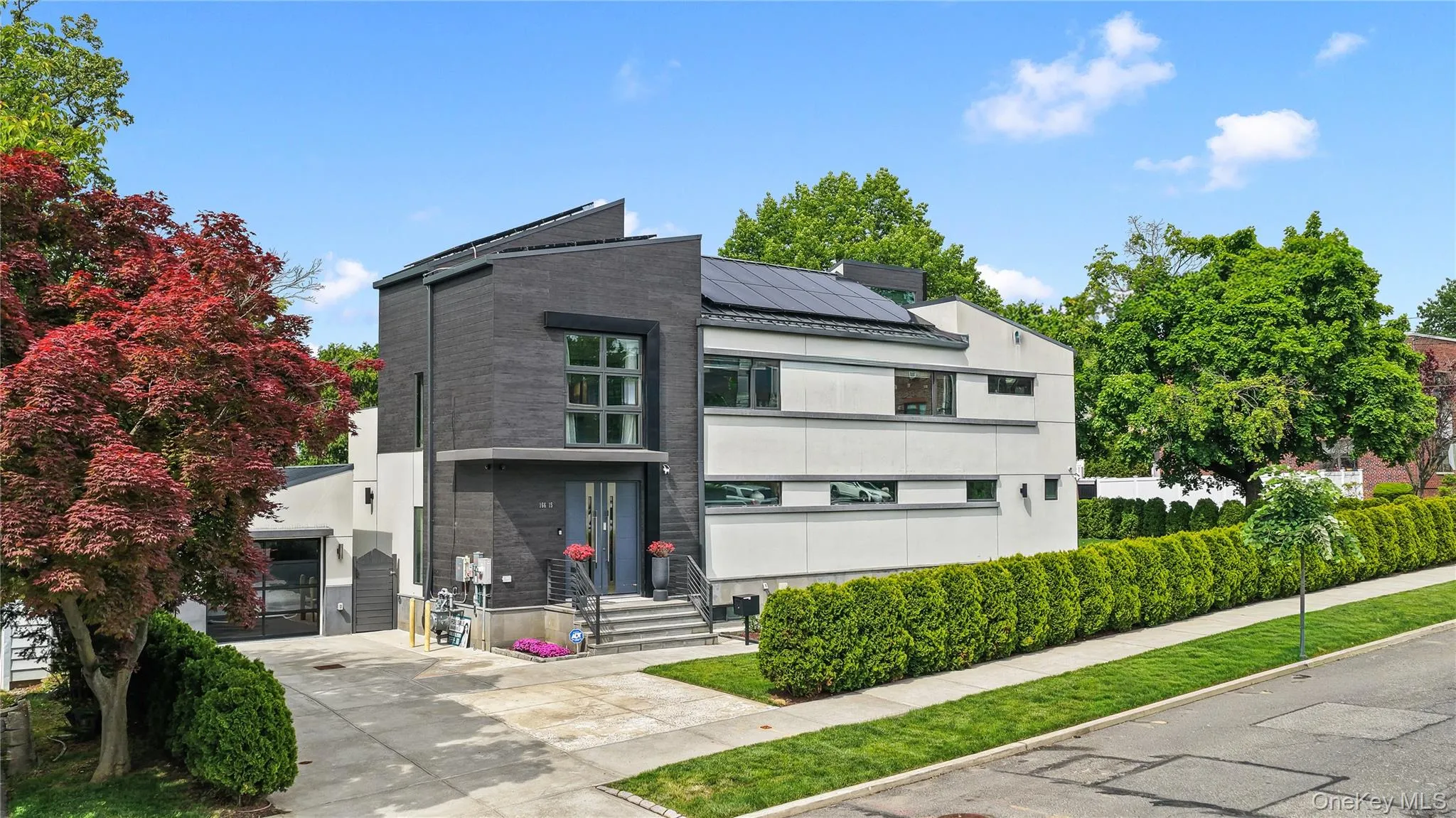 166-15 35th Avenue, New York, NY, 4 Bedrooms Bedrooms, 12 Rooms Rooms,5 BathroomsBathrooms,Residential,For Rent,35th,0,1003066 166-15 35th Avenue, New York, NY, 4 Bedrooms Bedrooms, 12 Rooms Rooms,5 BathroomsBathrooms,Residential,For Rent,35th,0,1003066