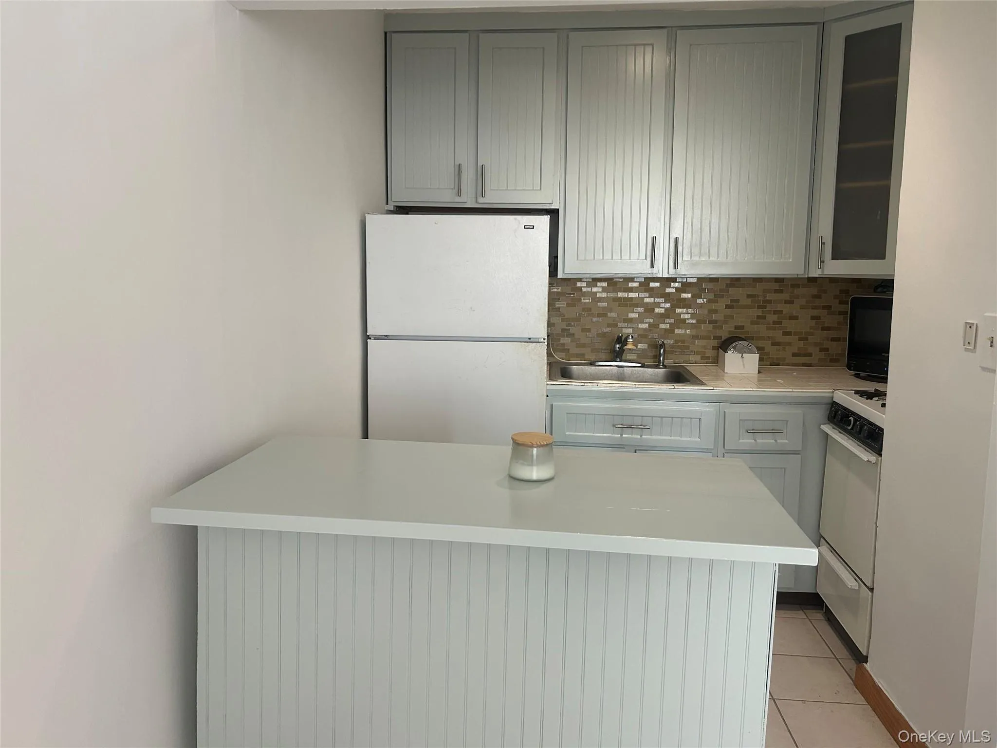 855 Broadway, Long Beach, NY, 1 Bedroom Bedrooms, 3 Rooms Rooms,1 BathroomBathrooms,Residential Lease,For Rent,Broadway,0,1003070 855 Broadway, Long Beach, NY, 1 Bedroom Bedrooms, 3 Rooms Rooms,1 BathroomBathrooms,Residential Lease,For Rent,Broadway,0,1003070
