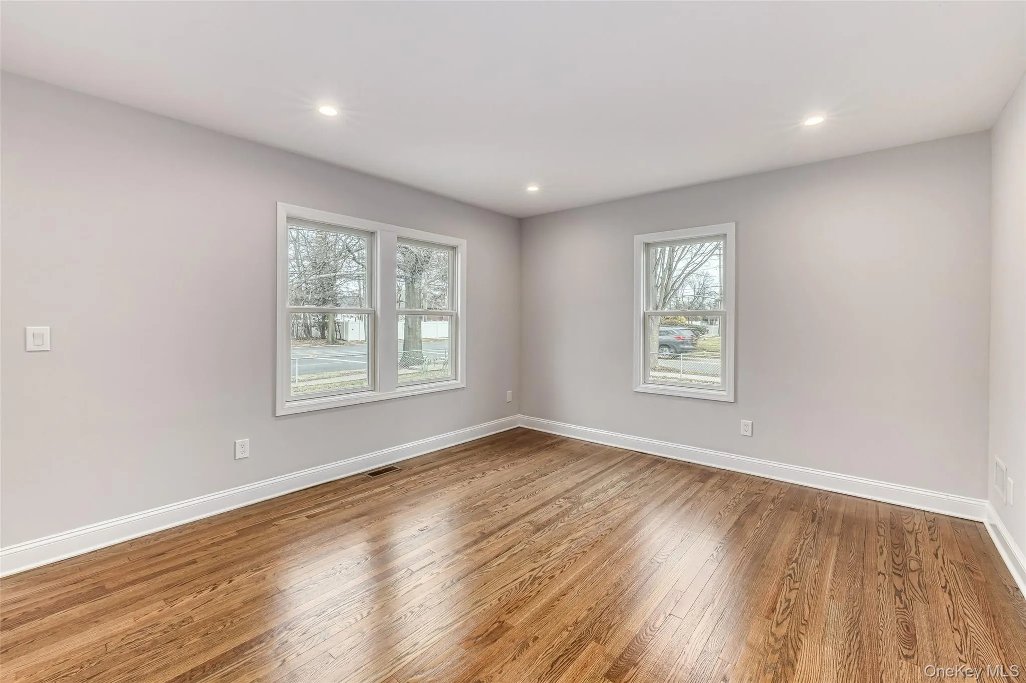 479 Woodbury Road, Oyster Bay, NY, 5 Bedrooms Bedrooms, 12 Rooms Rooms,3 BathroomsBathrooms,Residential Lease,For Rent,Woodbury,0,1003075 479 Woodbury Road, Oyster Bay, NY, 5 Bedrooms Bedrooms, 12 Rooms Rooms,3 BathroomsBathrooms,Residential Lease,For Rent,Woodbury,0,1003075