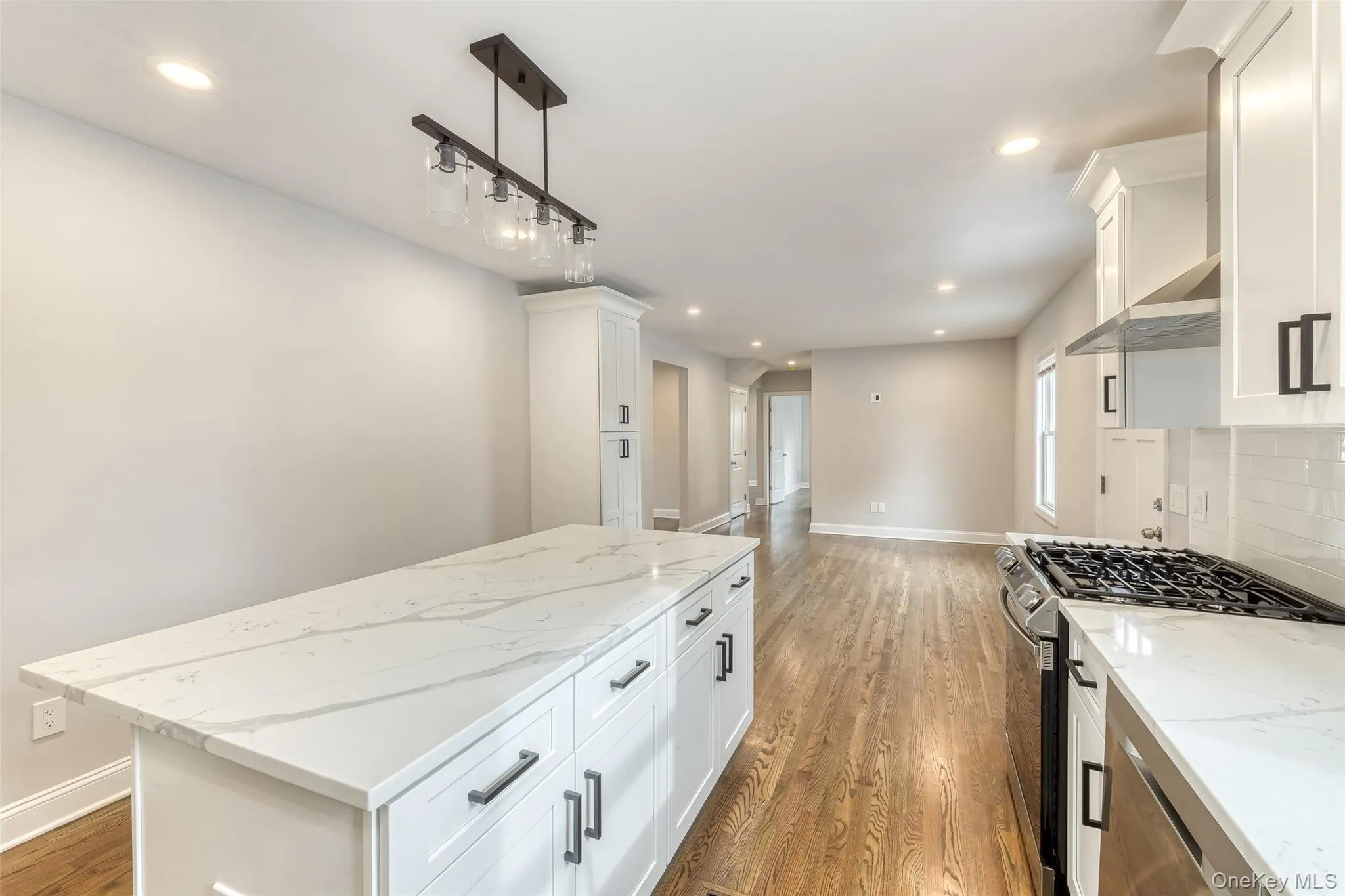 479 Woodbury Road, Oyster Bay, NY, 5 Bedrooms Bedrooms, 12 Rooms Rooms,3 BathroomsBathrooms,Residential Lease,For Rent,Woodbury,0,1003075 479 Woodbury Road, Oyster Bay, NY, 5 Bedrooms Bedrooms, 12 Rooms Rooms,3 BathroomsBathrooms,Residential Lease,For Rent,Woodbury,0,1003075