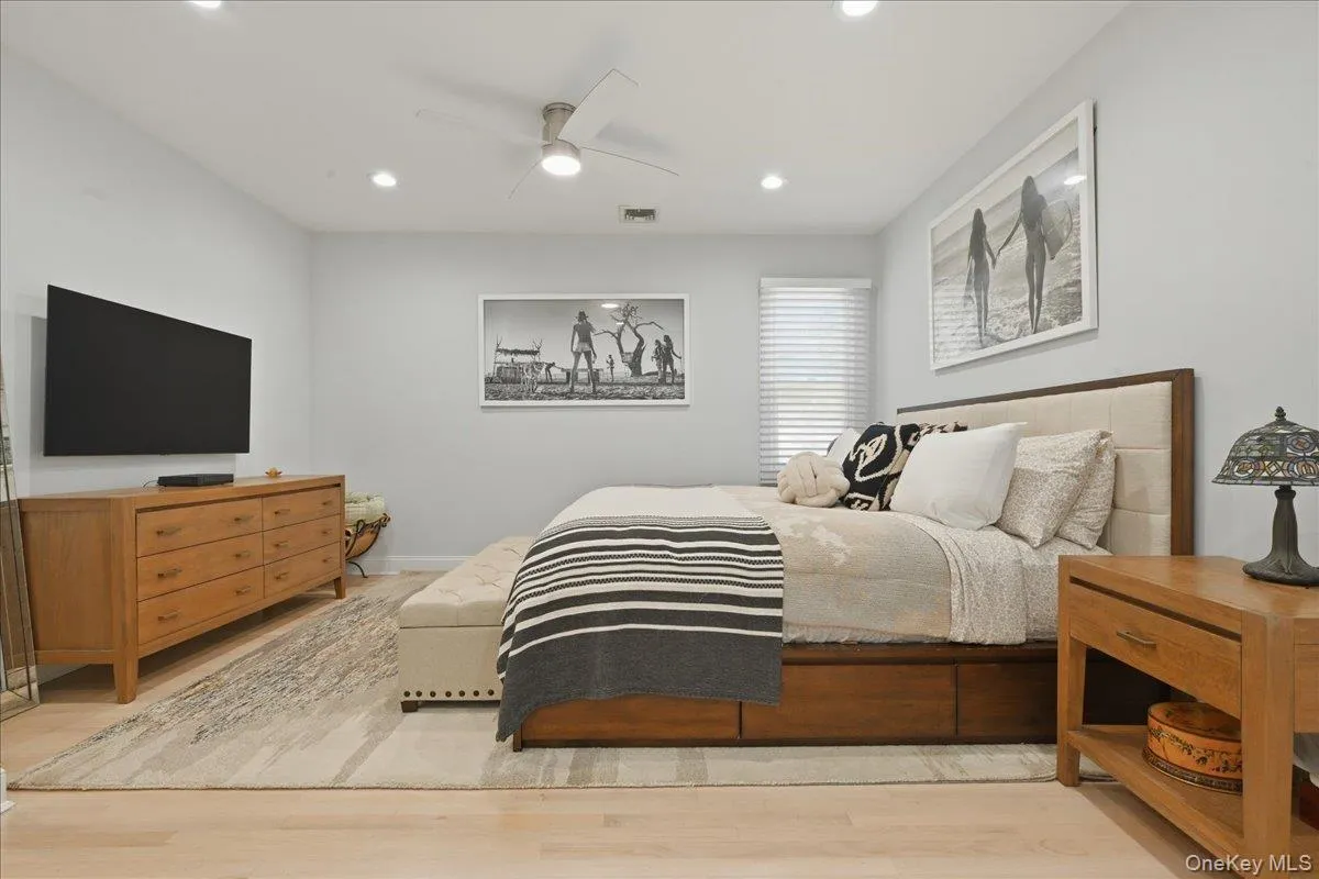 18 Clark Street, Long Beach, NY, 2 Bedrooms Bedrooms, 6 Rooms Rooms,1 BathroomBathrooms,Residential,For Rent,Clark,0,1003080 18 Clark Street, Long Beach, NY, 2 Bedrooms Bedrooms, 6 Rooms Rooms,1 BathroomBathrooms,Residential,For Rent,Clark,0,1003080