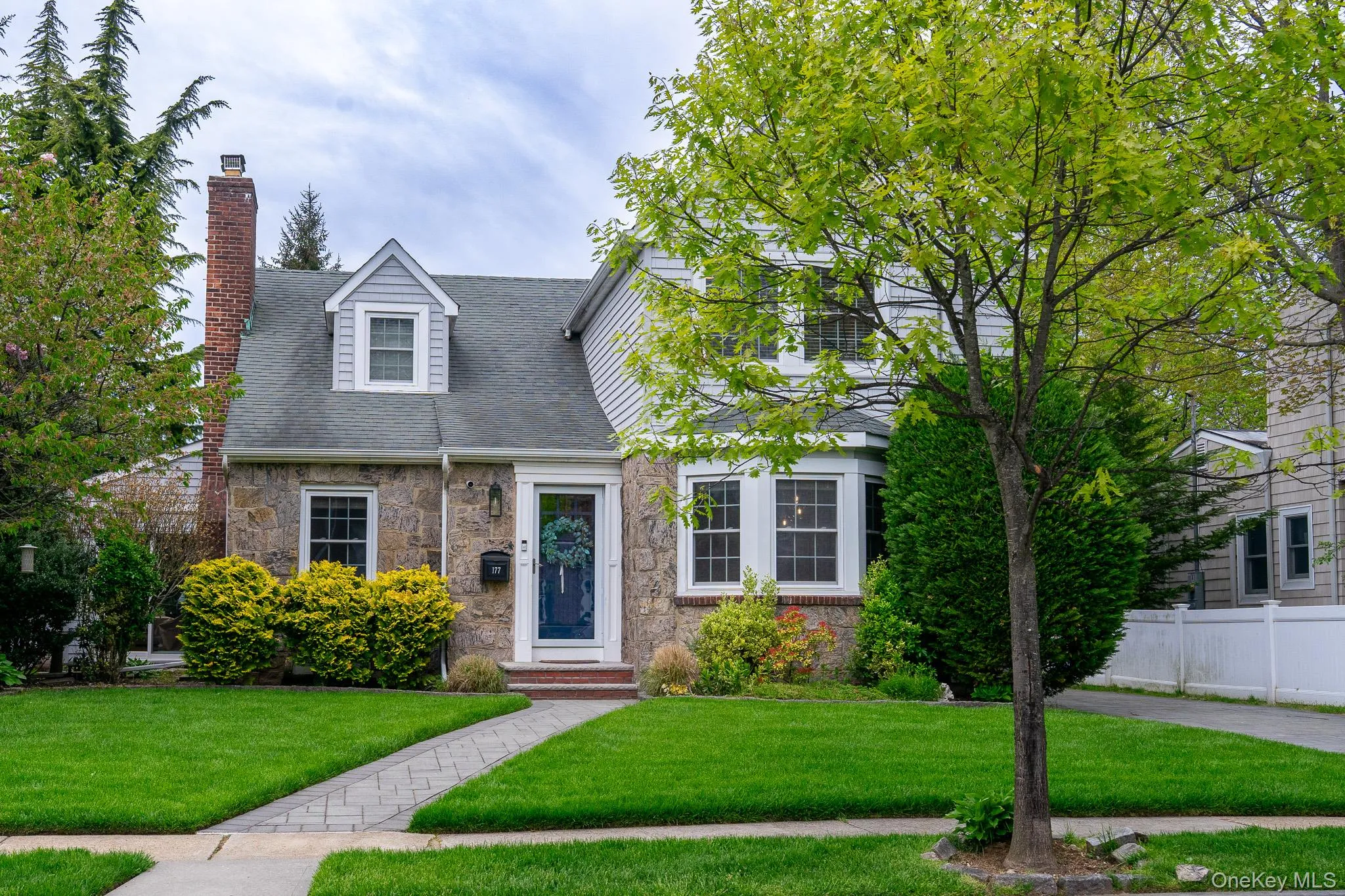 177 Fonda Road, Hempstead, NY, 4 Bedrooms Bedrooms, 7 Rooms Rooms,3 BathroomsBathrooms,Residential Lease,For Rent,Fonda,0,1003082 177 Fonda Road, Hempstead, NY, 4 Bedrooms Bedrooms, 7 Rooms Rooms,3 BathroomsBathrooms,Residential Lease,For Rent,Fonda,0,1003082