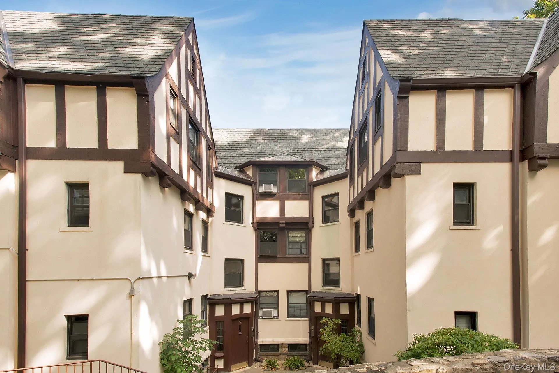 64 Kensington Road, Eastchester, NY, 2 Bedrooms Bedrooms, 4 Rooms Rooms,1 BathroomBathrooms,Residential Lease,For Rent,Kensington,0,1003087 64 Kensington Road, Eastchester, NY, 2 Bedrooms Bedrooms, 4 Rooms Rooms,1 BathroomBathrooms,Residential Lease,For Rent,Kensington,0,1003087
