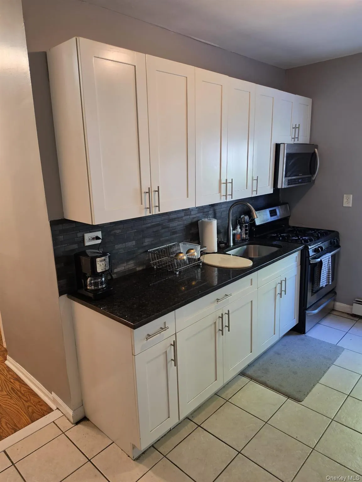 118-12 189th, New York, NY, 3 Bedrooms Bedrooms, 6 Rooms Rooms,1 BathroomBathrooms,Residential Lease,For Rent,189th,0,1003091 118-12 189th, New York, NY, 3 Bedrooms Bedrooms, 6 Rooms Rooms,1 BathroomBathrooms,Residential Lease,For Rent,189th,0,1003091