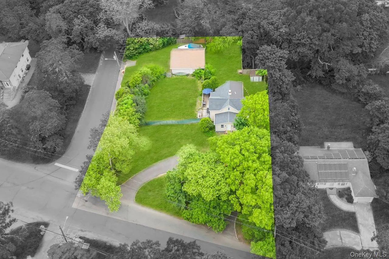 2506 Pond Road, Islip, NY, 4 Bedrooms Bedrooms, 8 Rooms Rooms,2 BathroomsBathrooms,Residential,For Rent,Pond,0,1003095 2506 Pond Road, Islip, NY, 4 Bedrooms Bedrooms, 8 Rooms Rooms,2 BathroomsBathrooms,Residential,For Rent,Pond,0,1003095