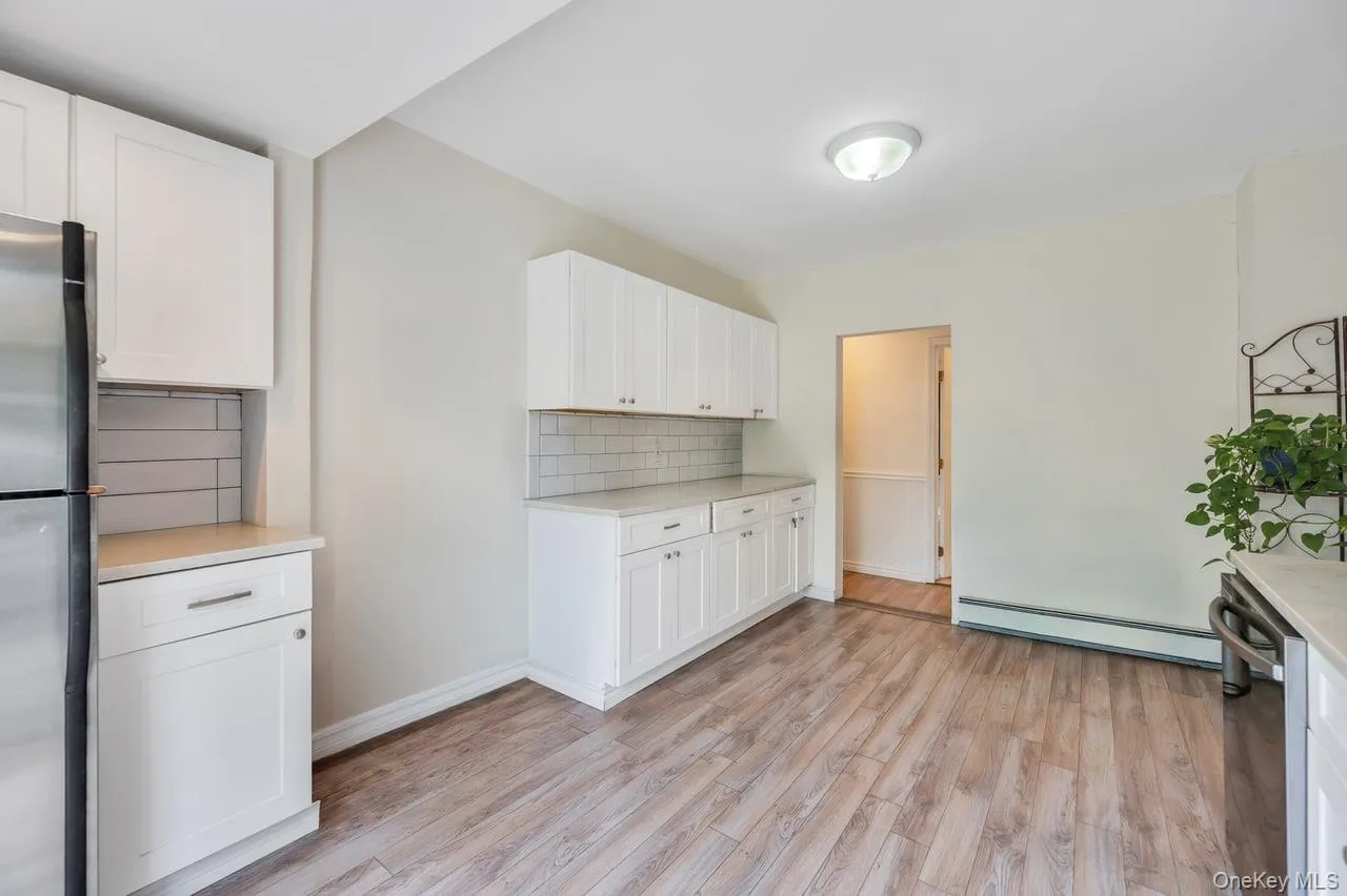2506 Pond Road, Islip, NY, 4 Bedrooms Bedrooms, 8 Rooms Rooms,2 BathroomsBathrooms,Residential,For Rent,Pond,0,1003095 2506 Pond Road, Islip, NY, 4 Bedrooms Bedrooms, 8 Rooms Rooms,2 BathroomsBathrooms,Residential,For Rent,Pond,0,1003095