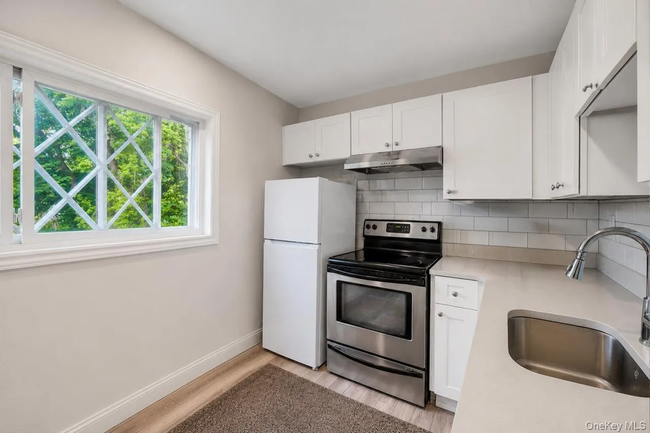 2506 Pond Road, Islip, NY, 4 Bedrooms Bedrooms, 8 Rooms Rooms,2 BathroomsBathrooms,Residential,For Rent,Pond,0,1003095 2506 Pond Road, Islip, NY, 4 Bedrooms Bedrooms, 8 Rooms Rooms,2 BathroomsBathrooms,Residential,For Rent,Pond,0,1003095