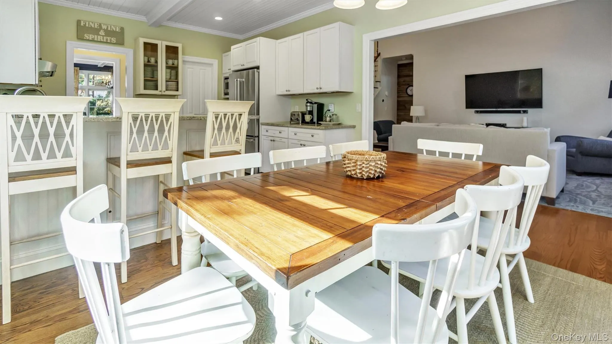 38 Bridle Path, Southampton, NY, 5 Bedrooms Bedrooms, 9 Rooms Rooms,5 BathroomsBathrooms,Residential Lease,For Rent,Bridle,0,1003098 38 Bridle Path, Southampton, NY, 5 Bedrooms Bedrooms, 9 Rooms Rooms,5 BathroomsBathrooms,Residential Lease,For Rent,Bridle,0,1003098